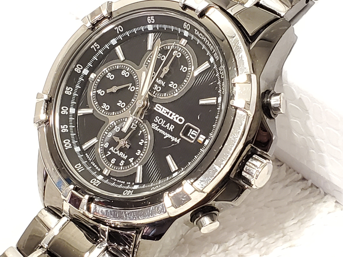 Vintage Seiko Solar Men's Chronograph Date Alarm Black Stainless Steel Watch