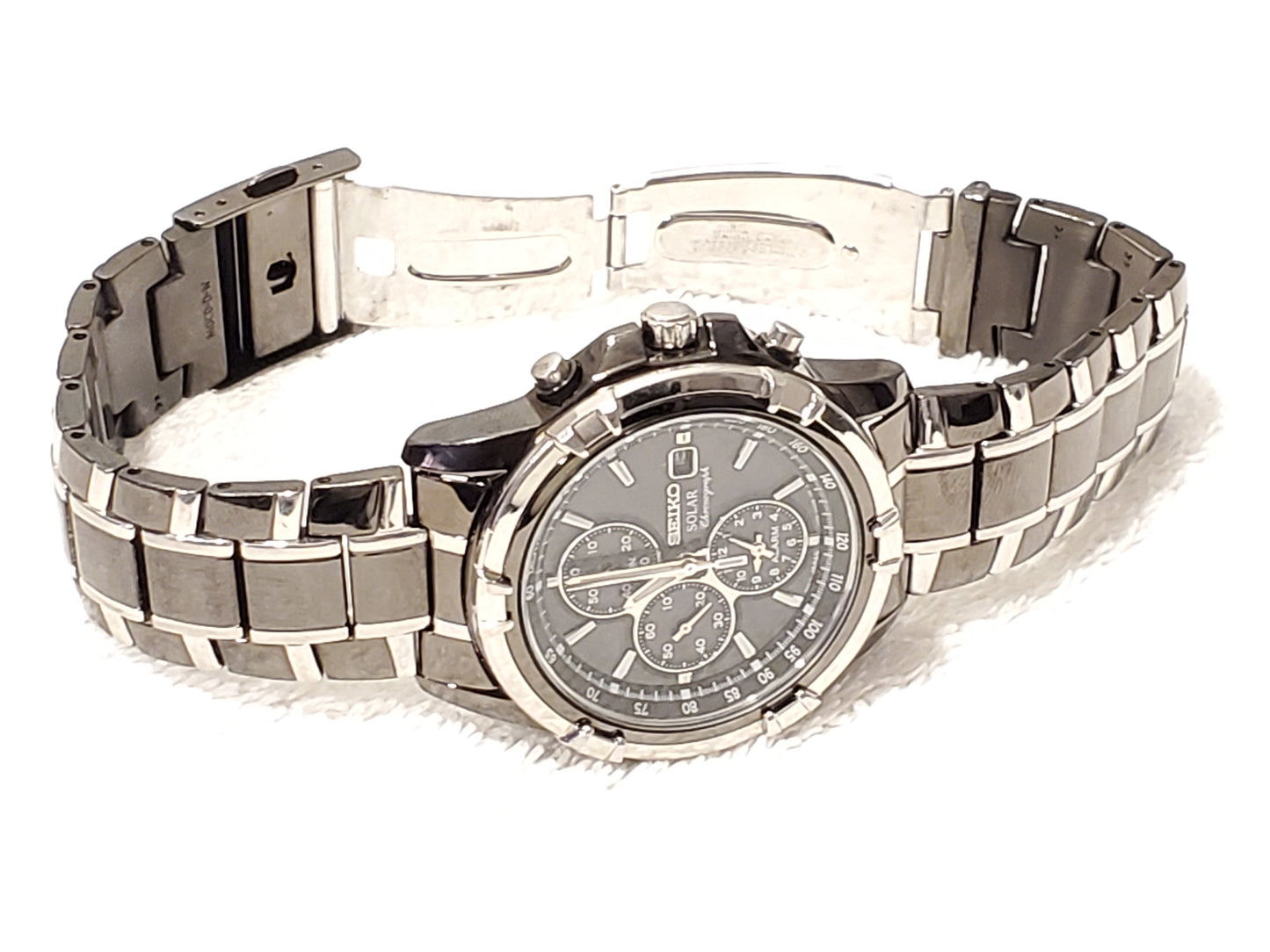Vintage Seiko Solar Men's Chronograph Date Alarm Black Stainless Steel Watch
