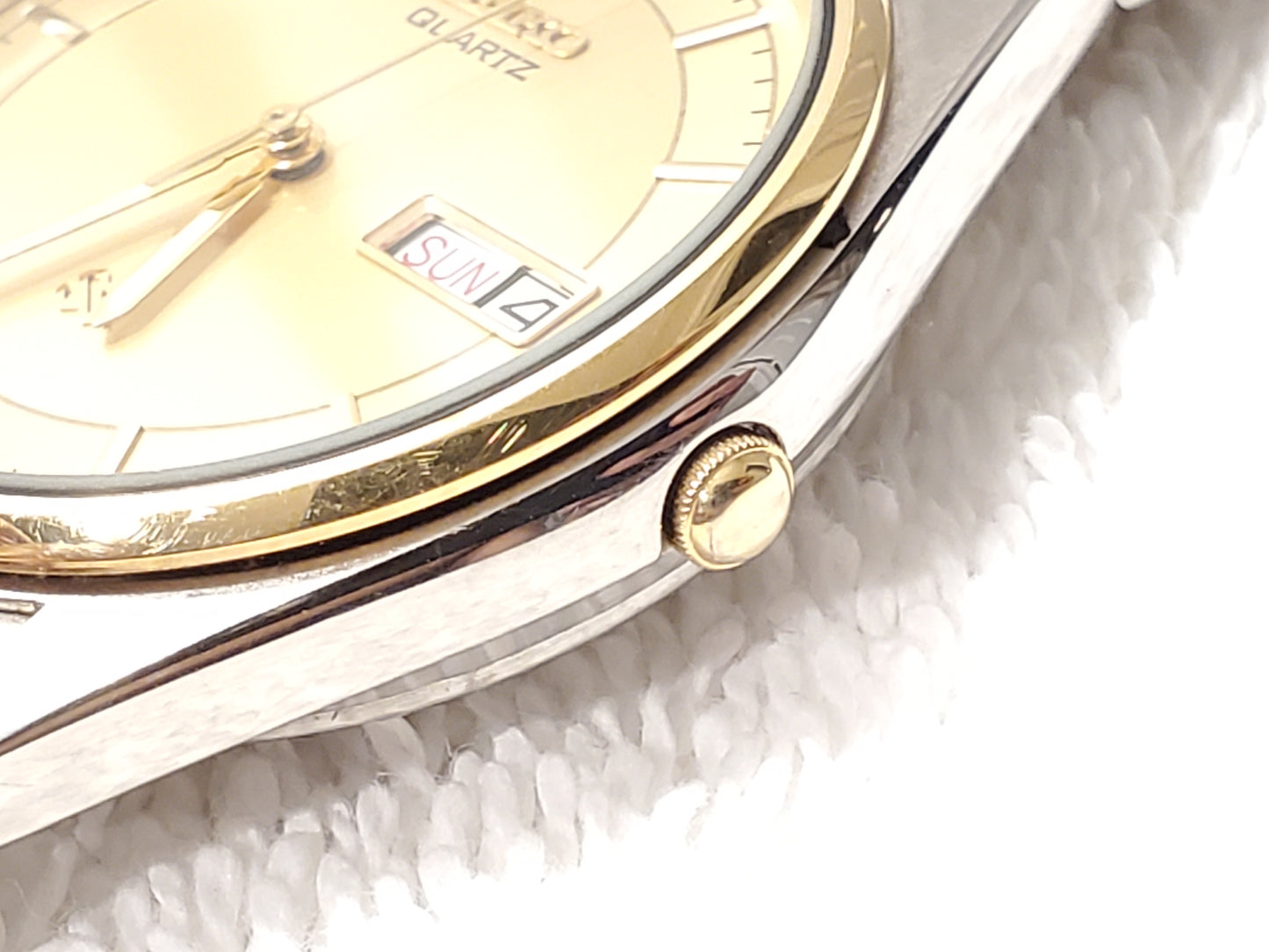 Vintage Seiko SQ Day Date Men's Quartz Watch Stainless Steel Gold Tone One Jewel