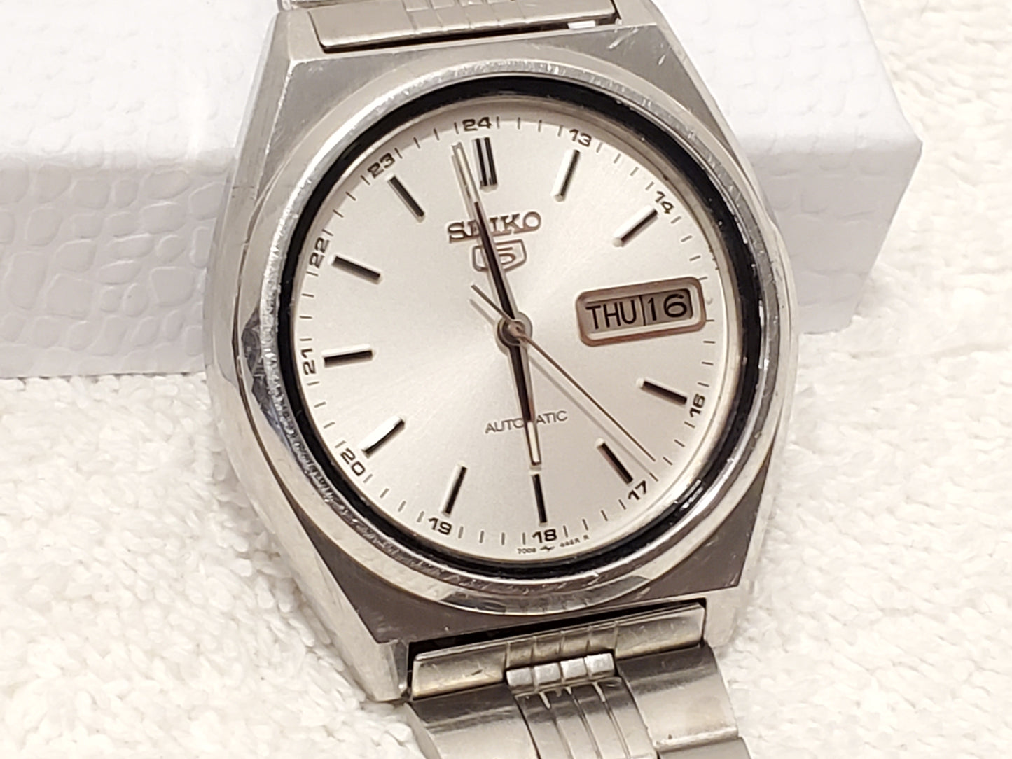 Vintage Seiko Men's Automatic Day Date Watch Stainless Steel Seventeen Jewels