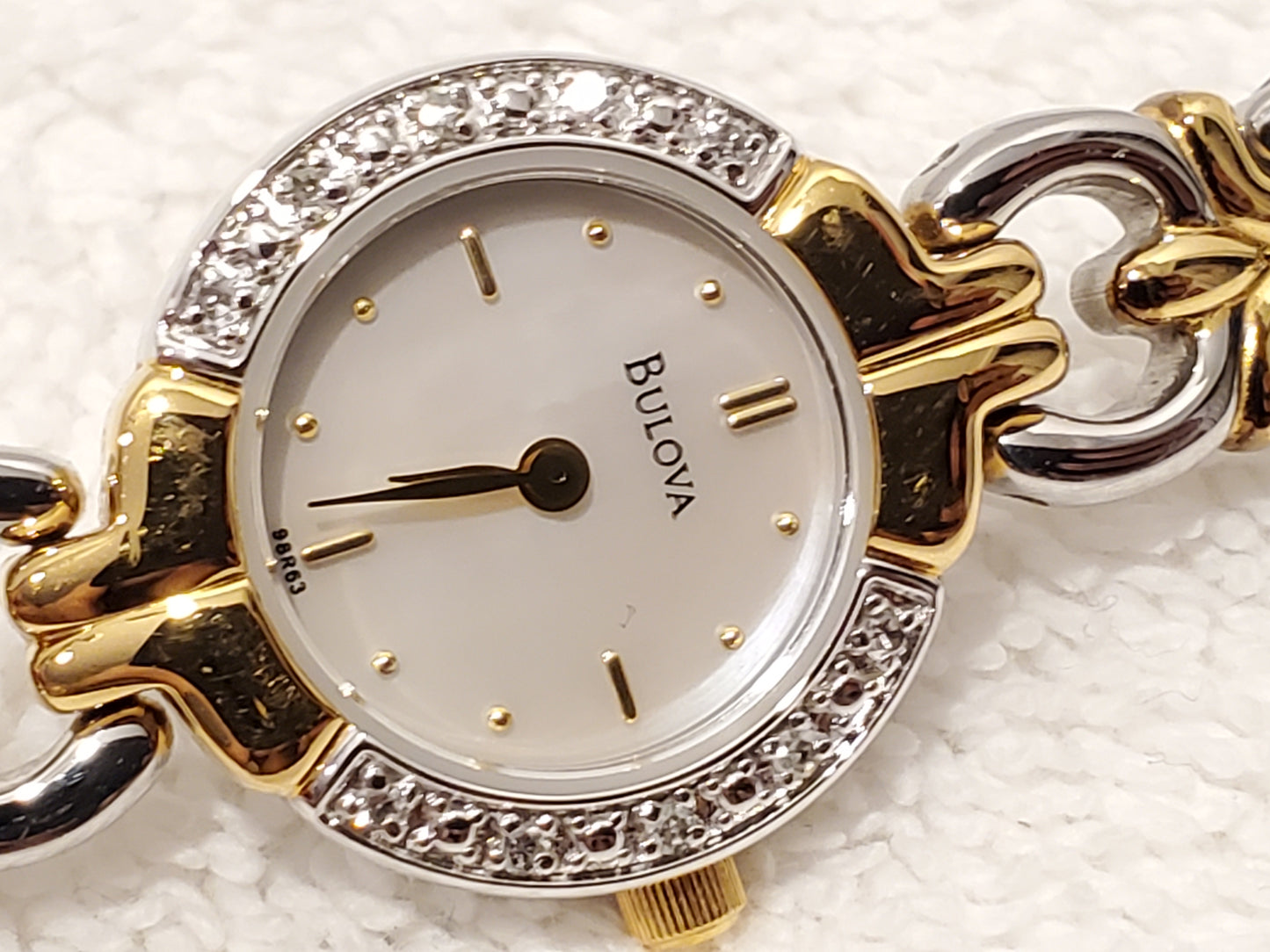 Vintage Bulova Women's Quartz Watch Gold Tone Mother Pearl Dial Diamonds Bezel Stainless Steel