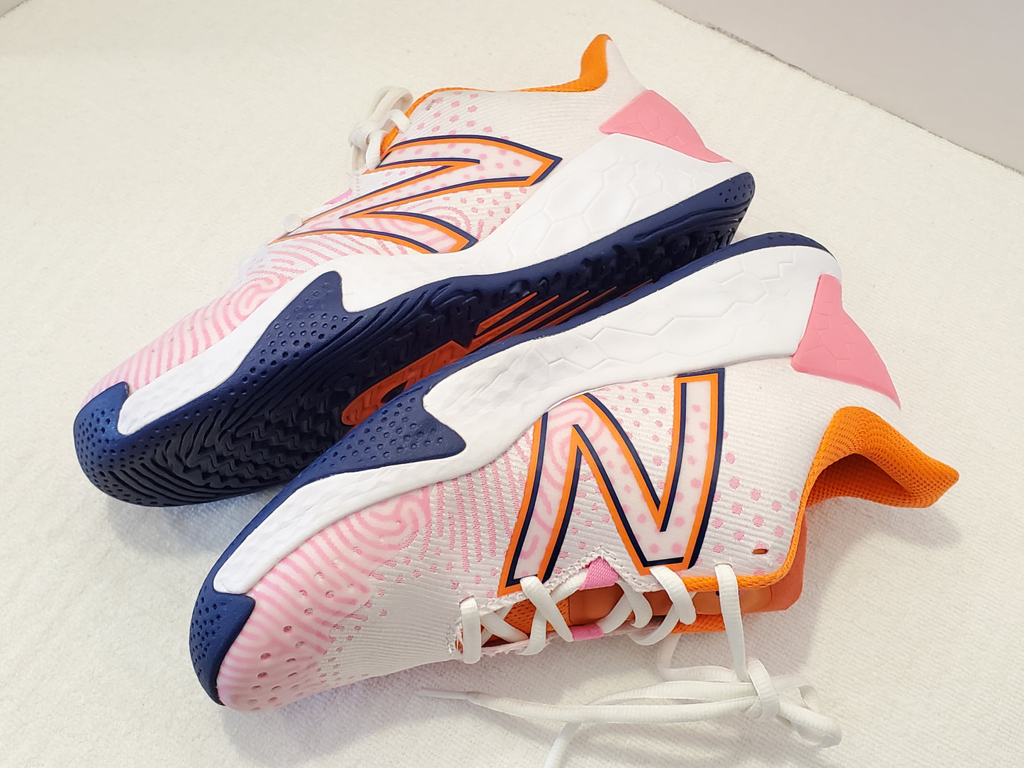 New Balance Fresh Foam LAV V2 Women's Size Tennis Shoes Pink Orange Black White Lace Up Running Jogging