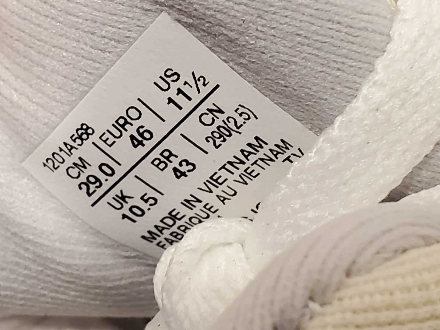 Asics Men's Gel Lyte lll OG AWAKE Sneakers Green Gray Silver White Black Cream