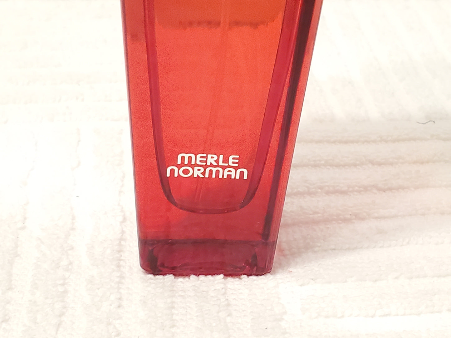 Hussy Merle Norman Cosmetics Eau De Parfum Women's Perfume Spray 2.4 oz Bottle