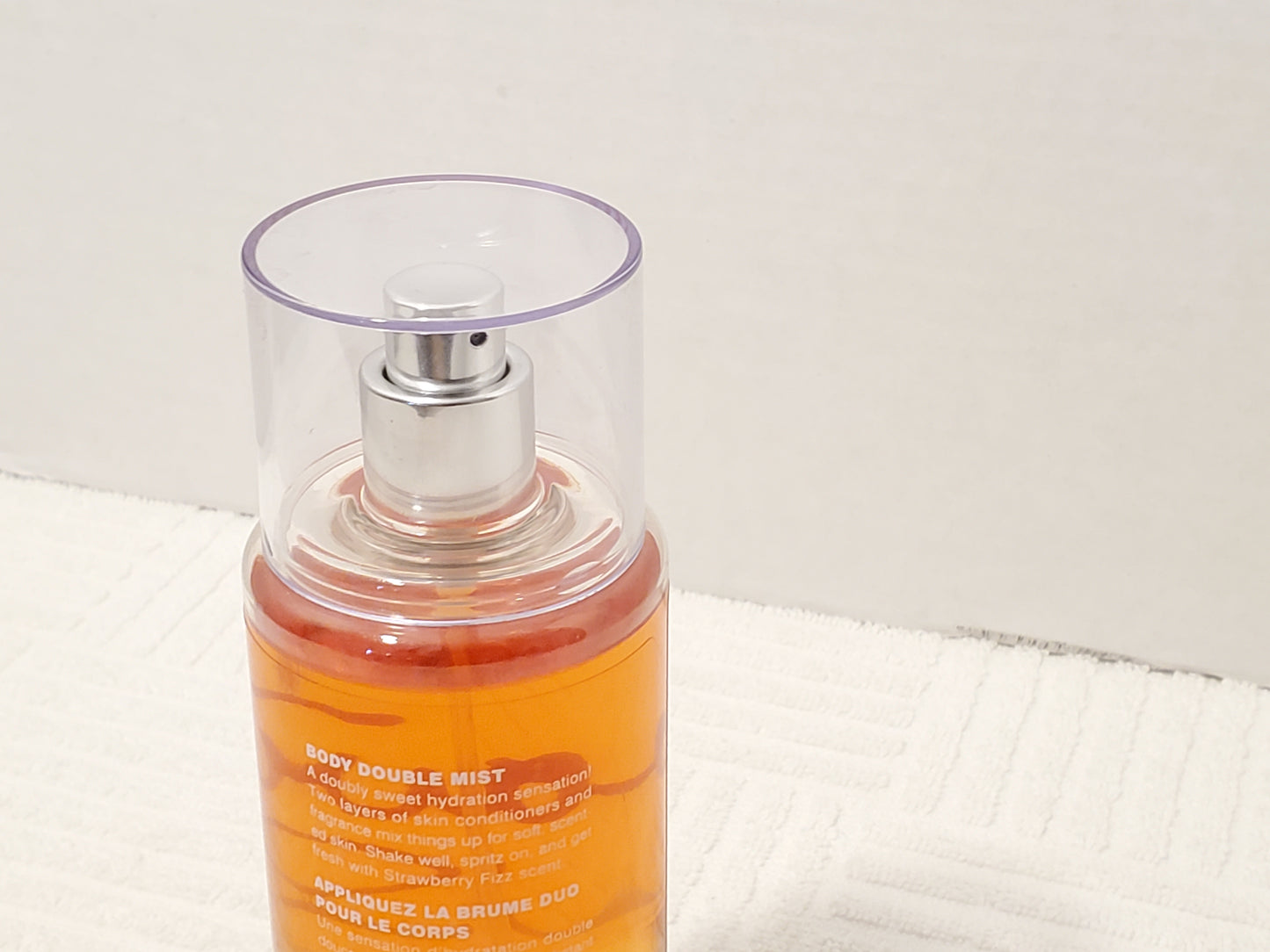 Victoria's Secret Beauty Rush Strawberry Fizz Women's Body Mist 8.4 oz Bottle Spray