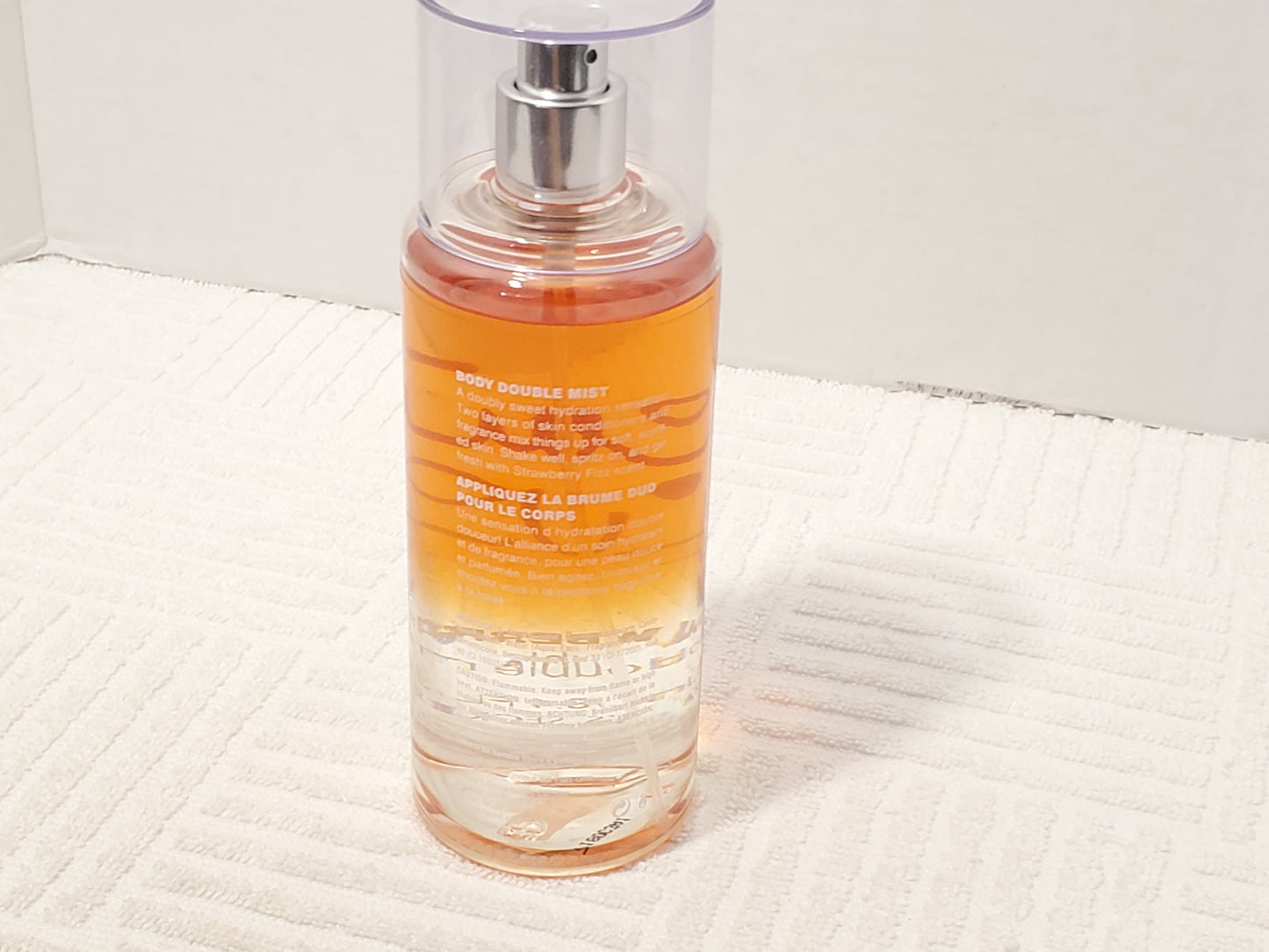Victoria's Secret Beauty Rush Strawberry Fizz Women's Body Mist 8.4 oz Bottle Spray