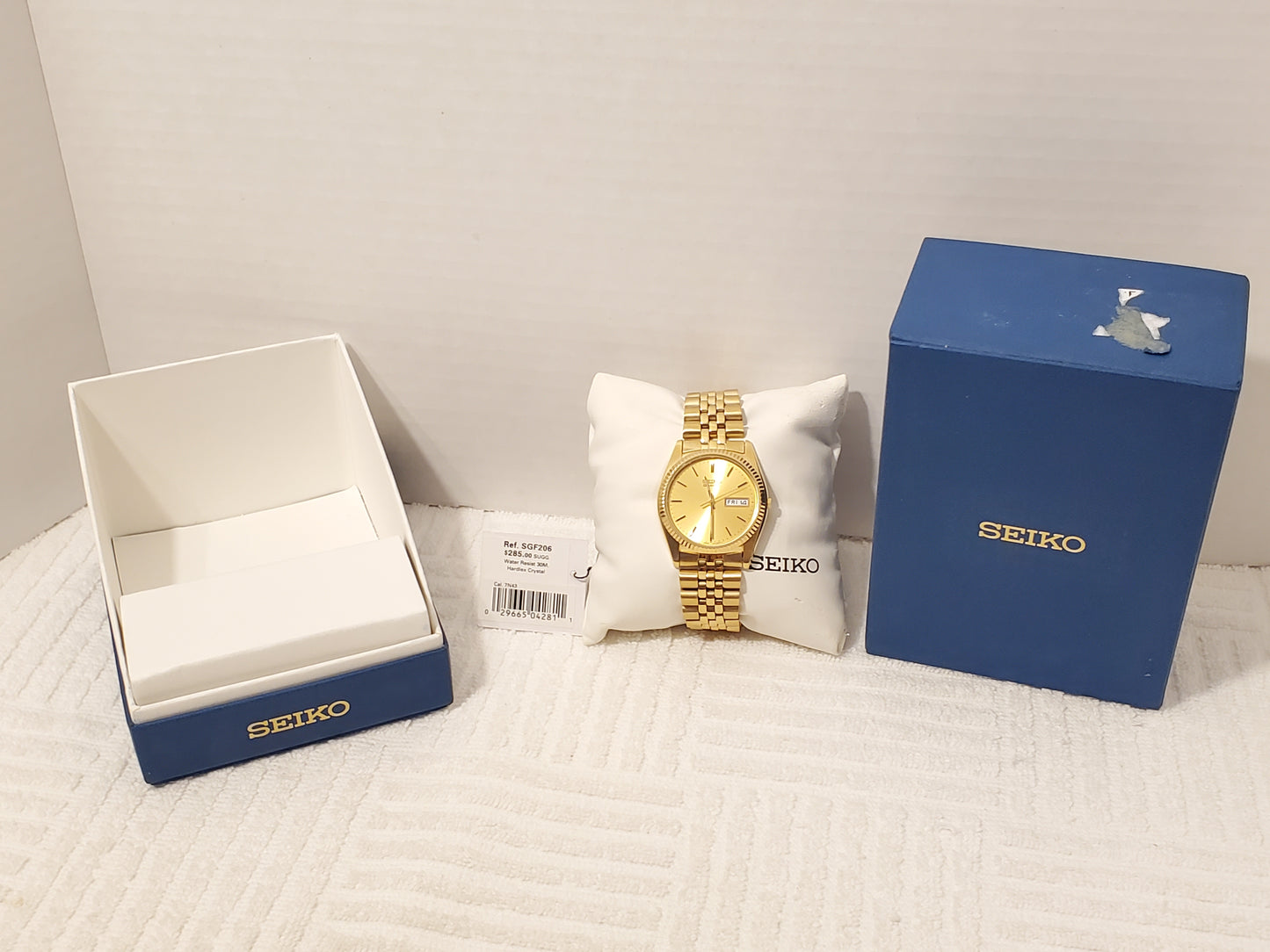 Vintage Seiko Men's Presidential Day Date Quartz Watch One Jewel Gold Tone SS