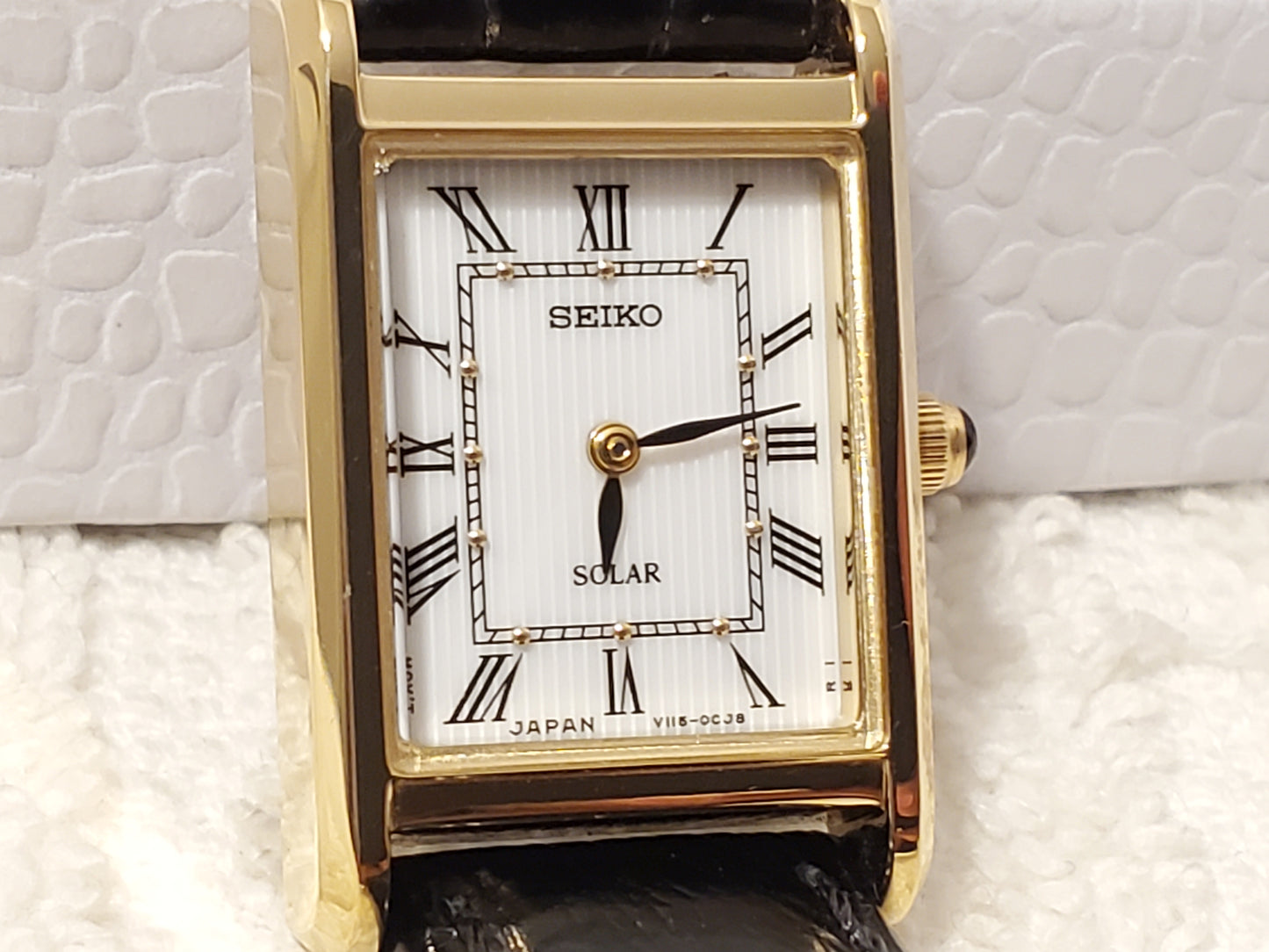 Vintage Seiko Solar Tank Women's Gold Tone Watch Leather Strap Roman Numerals