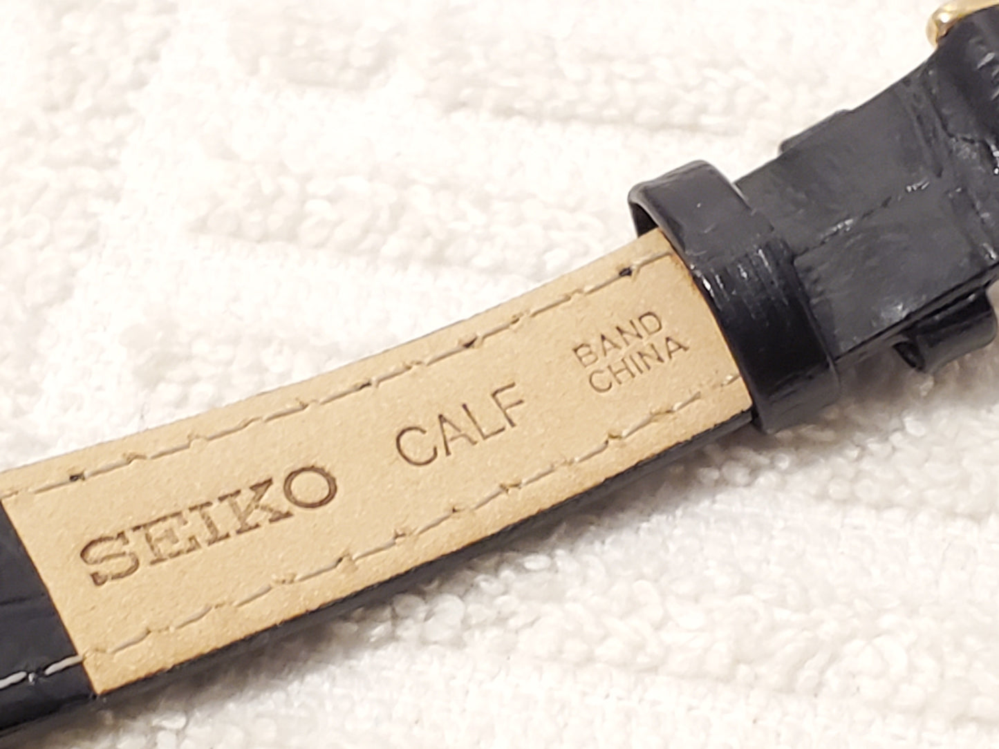 Vintage Seiko Solar Tank Women's Gold Tone Watch Leather Strap Roman Numerals