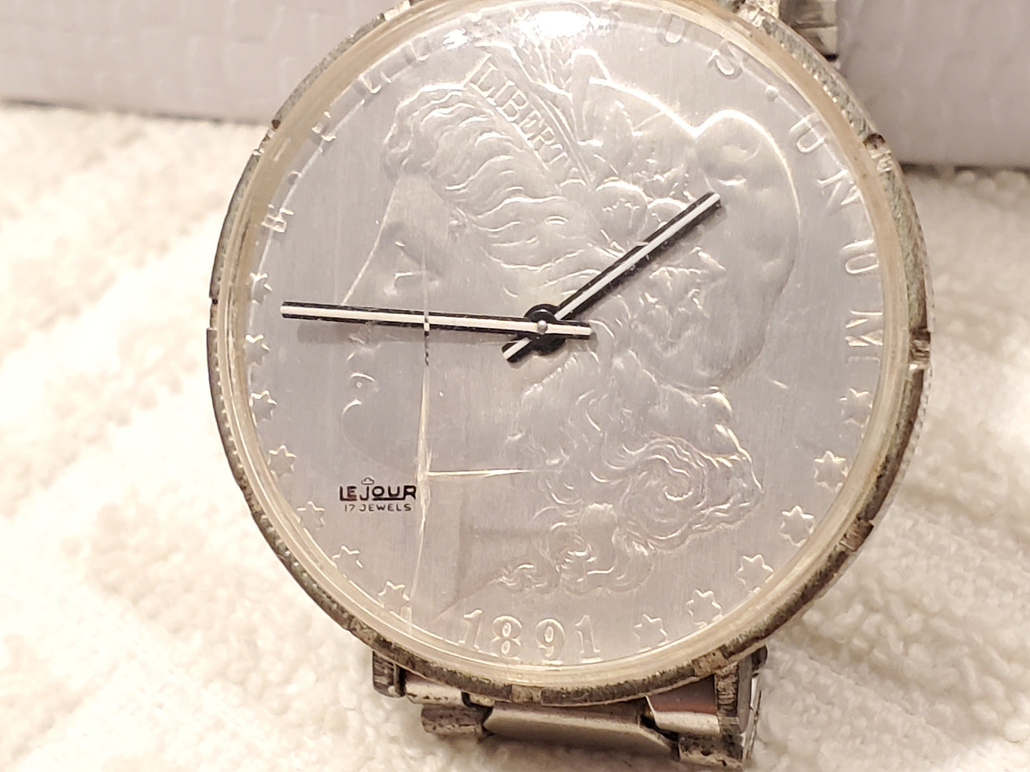 Vintage Le Jour 1891 Genuine Silver Dollar Coin Watch Seventeen Jewels Stainless Steel