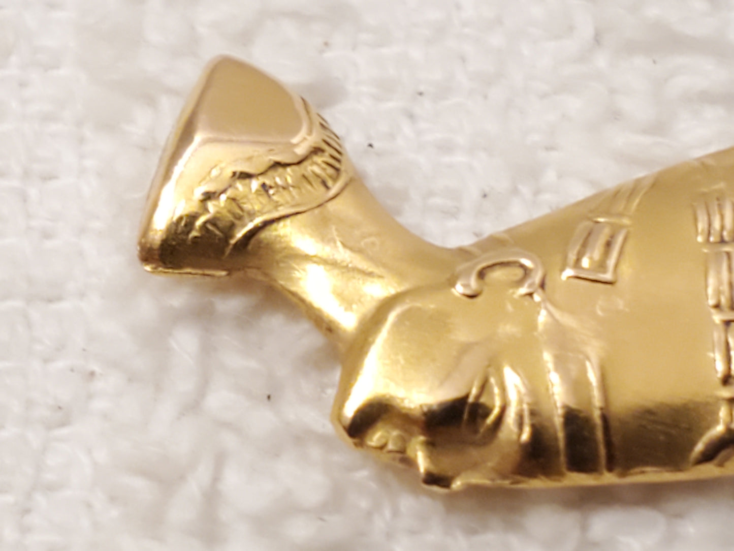 Nefertiti Ancient Egyptian Queen 18K Gold Pendant Jewelry One Gram