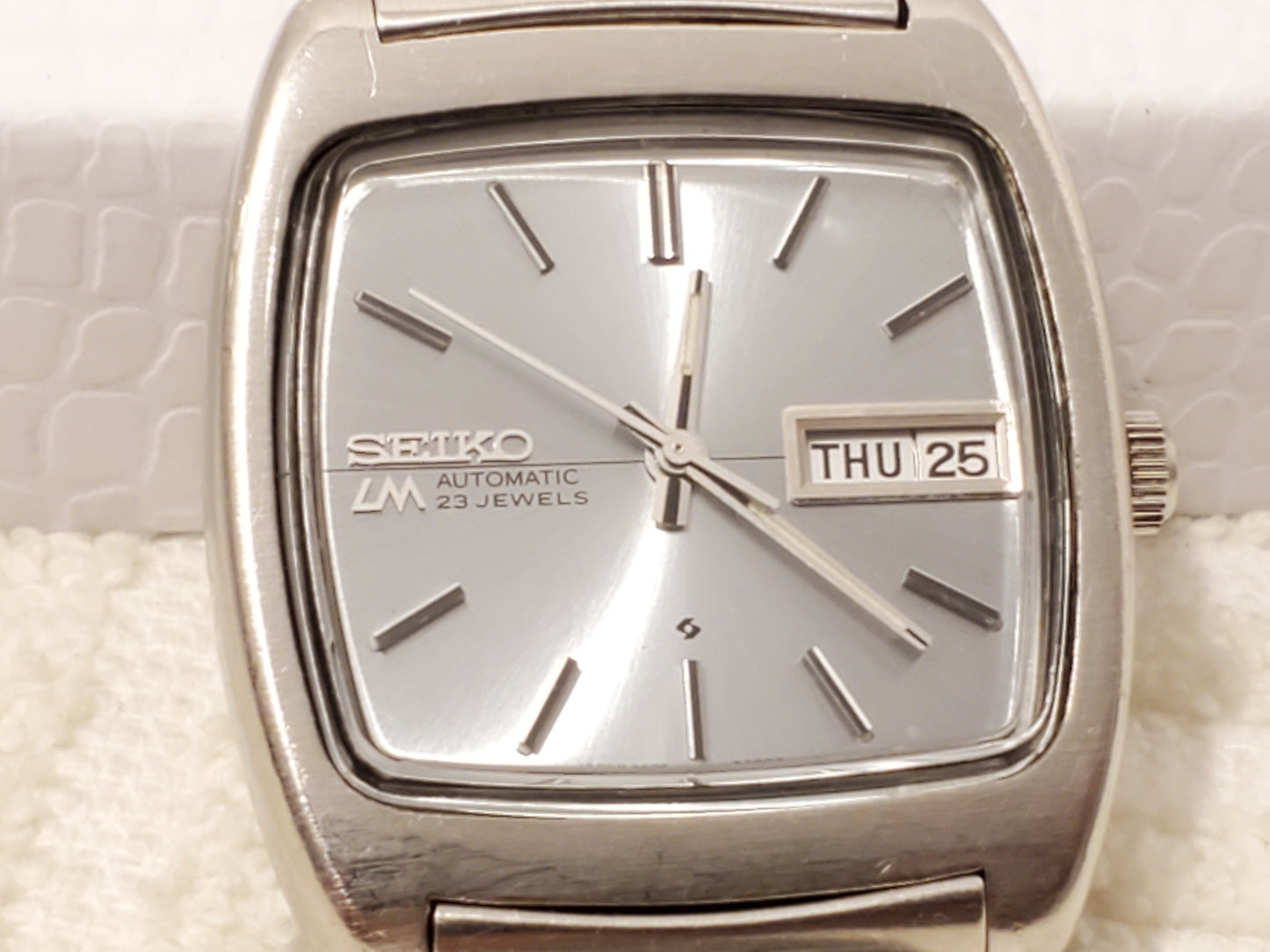 Vintage Seiko Lord Matic Automatic Men's Watch Day Date 23 Jewels Blue Dial SS