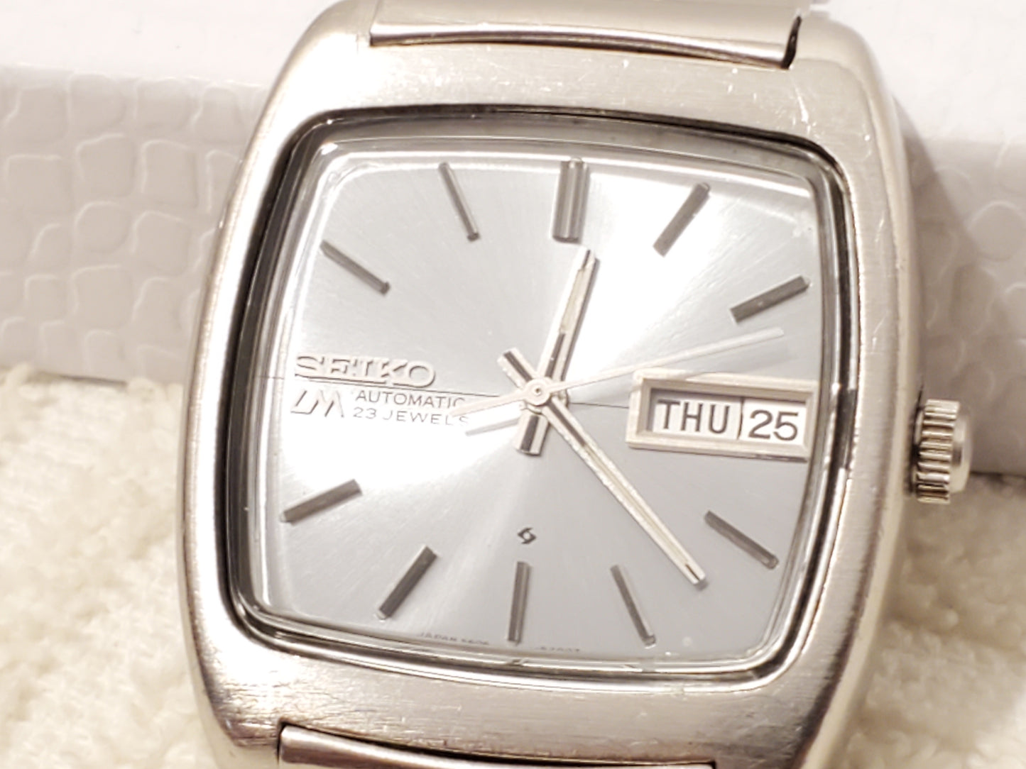 Vintage Seiko Lord Matic Automatic Men's Watch Day Date 23 Jewels Blue Dial SS
