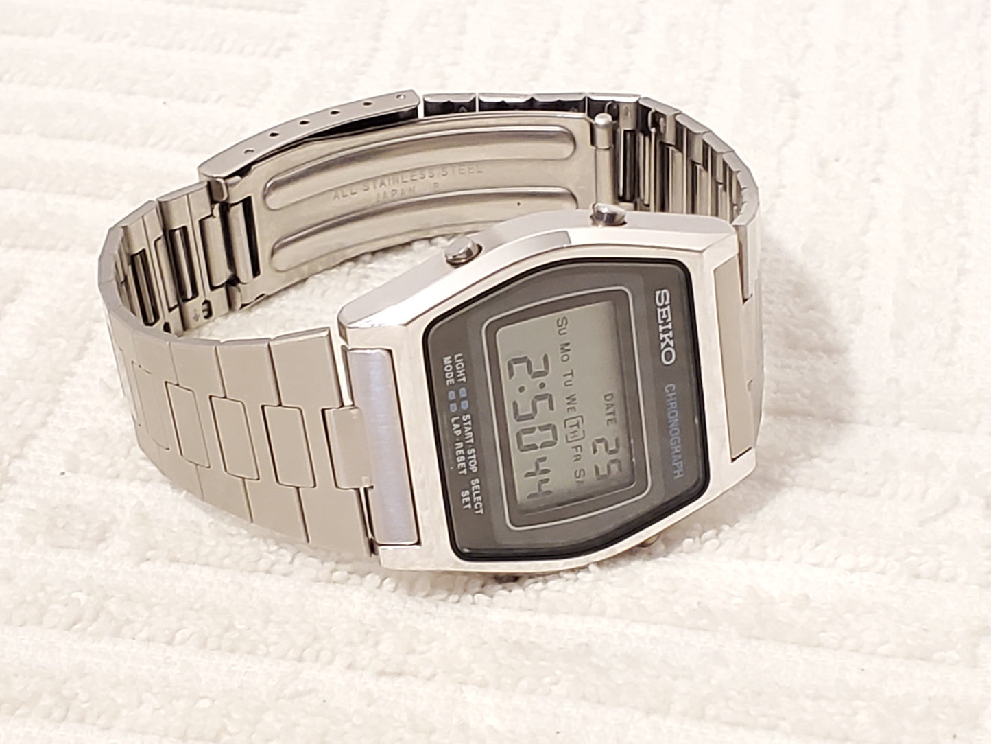Vintage Seiko Digital Chronograph Day Date Month Men's Watch Stainless Steel
