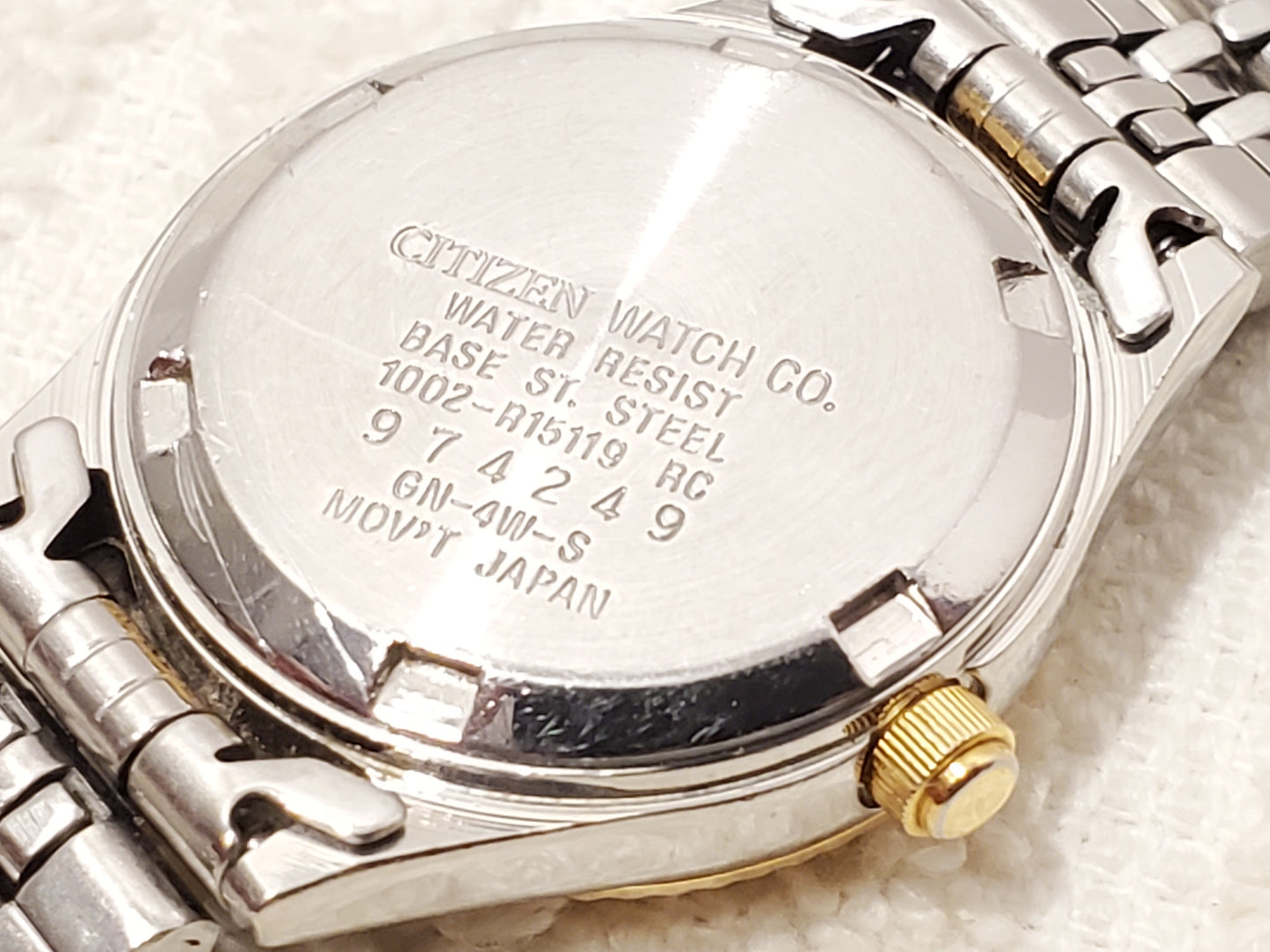 Vintage Citizen Womens Gold Tone Day Date Quartz Watch Stainless Steel Blue Dial