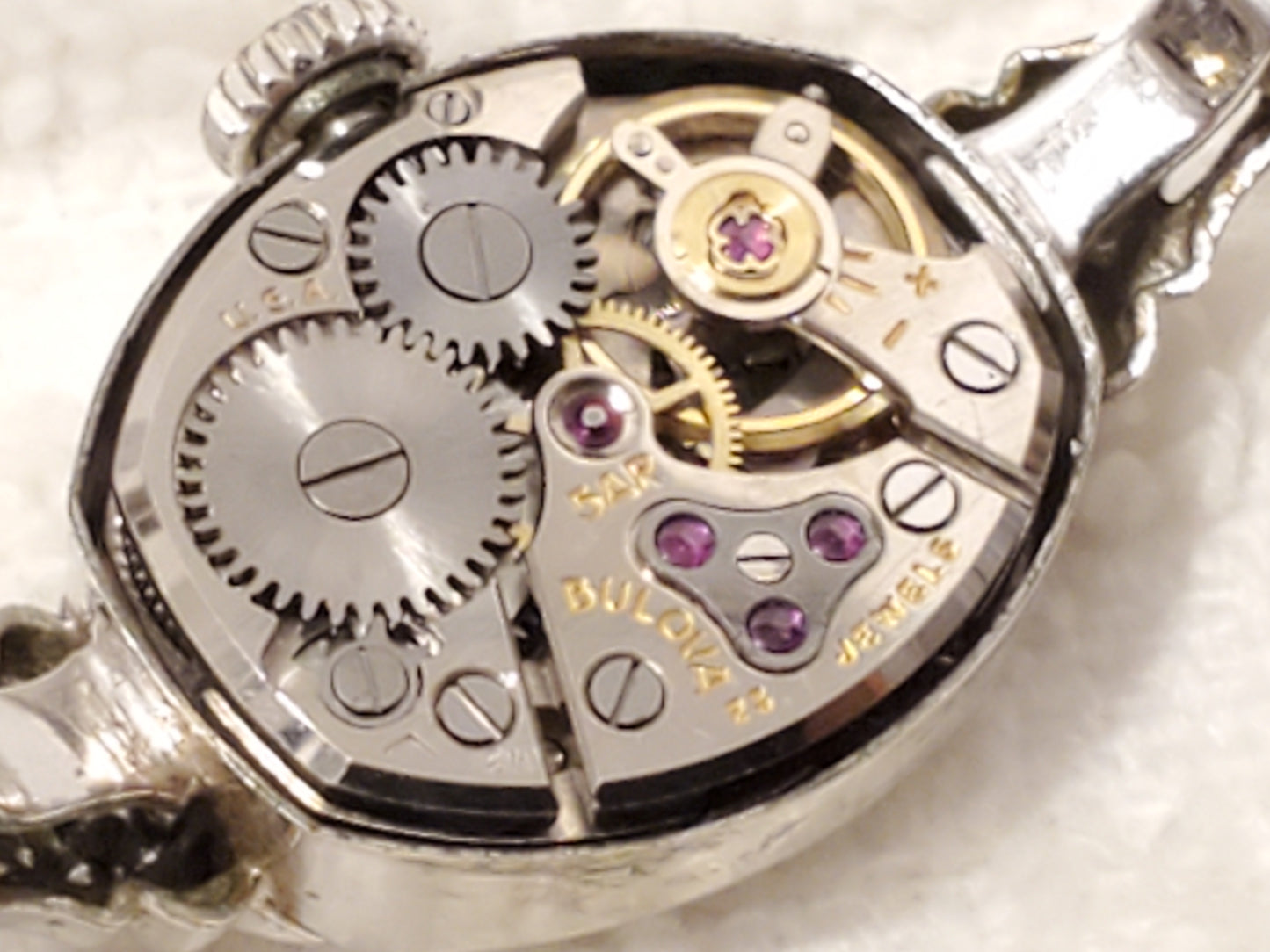 Vintage Bulova 23 Jewels Women's Wind Up Watch 10K Gold Plated Two Diamonds