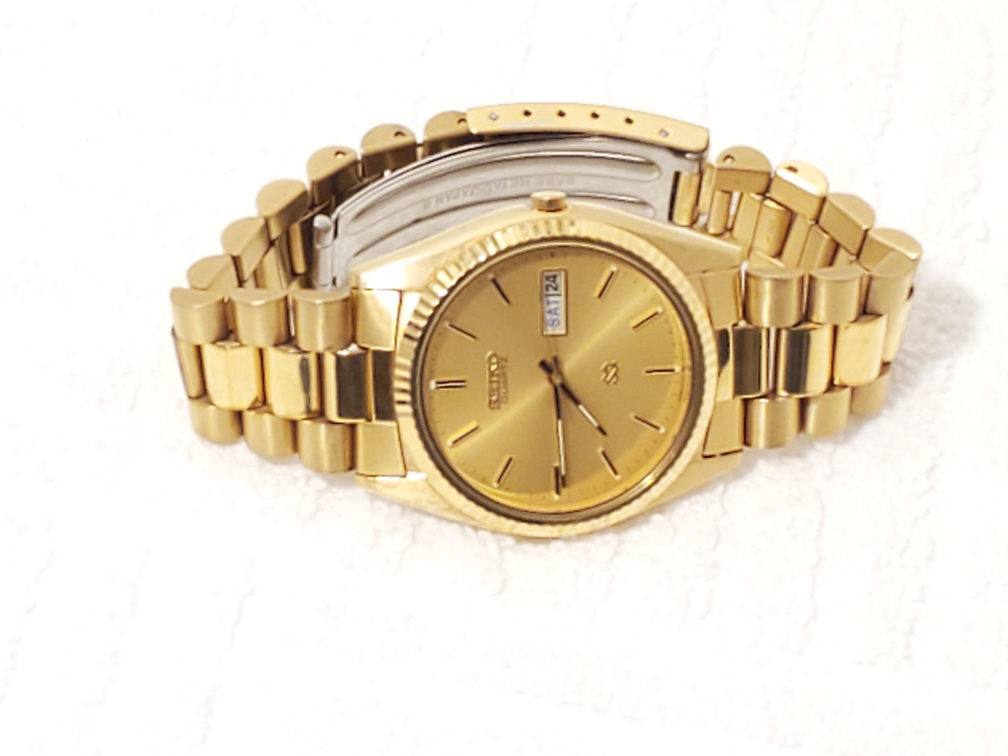 Vintage Seiko SQ Men's Day Date Quartz Presidential Watch One Jewel Stainless Steel Gold Tone