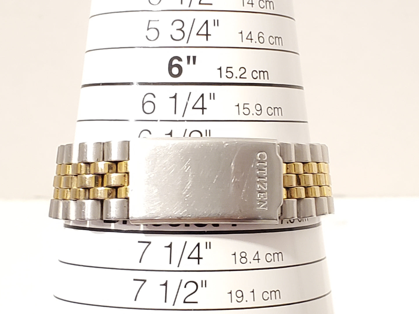 Vintage Citizen Presidental Mens Day Date Quartz Watch Gold Tone Stainless Steel