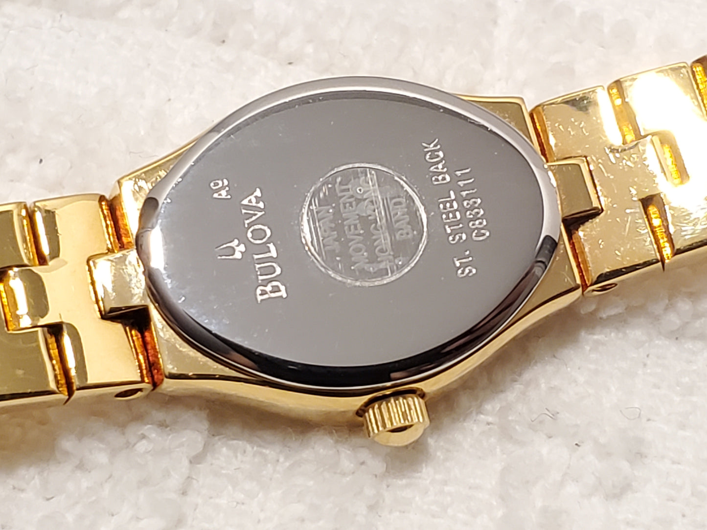 Vintage Caravelle by Bulova Women's Gold Tone Plated Quartz Watch Oval Shape SS