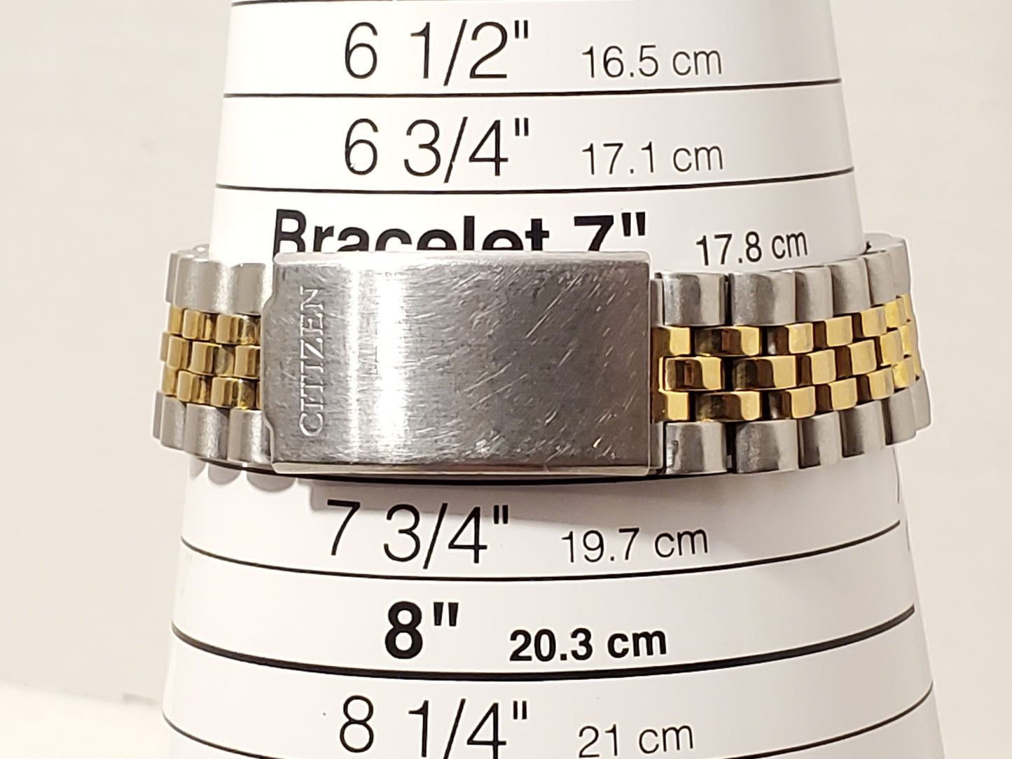 Vintage Citizen Men's Day Date Watch Gold Tone Stainless Steel Roman Numerals