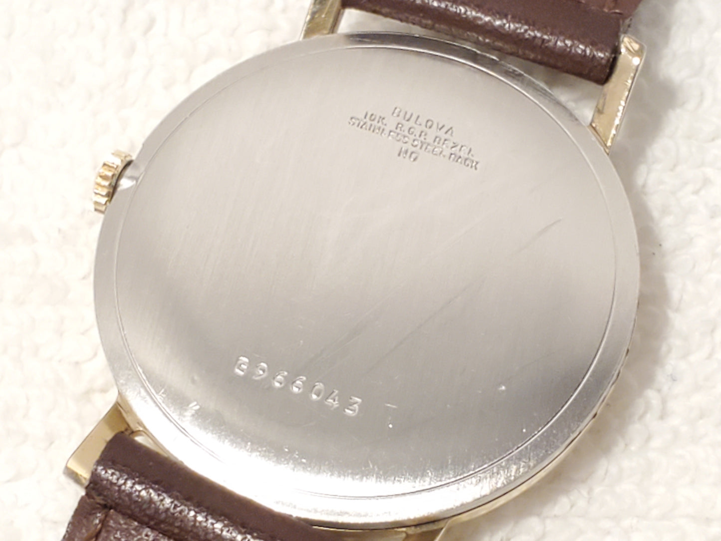 Vintage Bulova Men's Date Wind Up Watch Seventeen Jewels Swiss Made 10K RGP