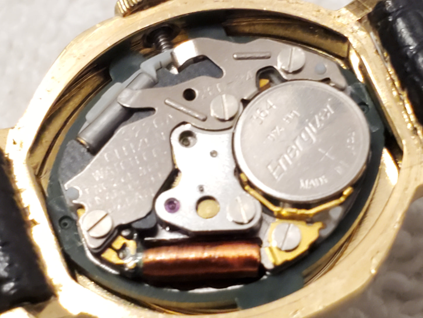 Vintage Citizen Women's Black Dial Diamond Watch Gold Tone Leather Band 2 Jewels