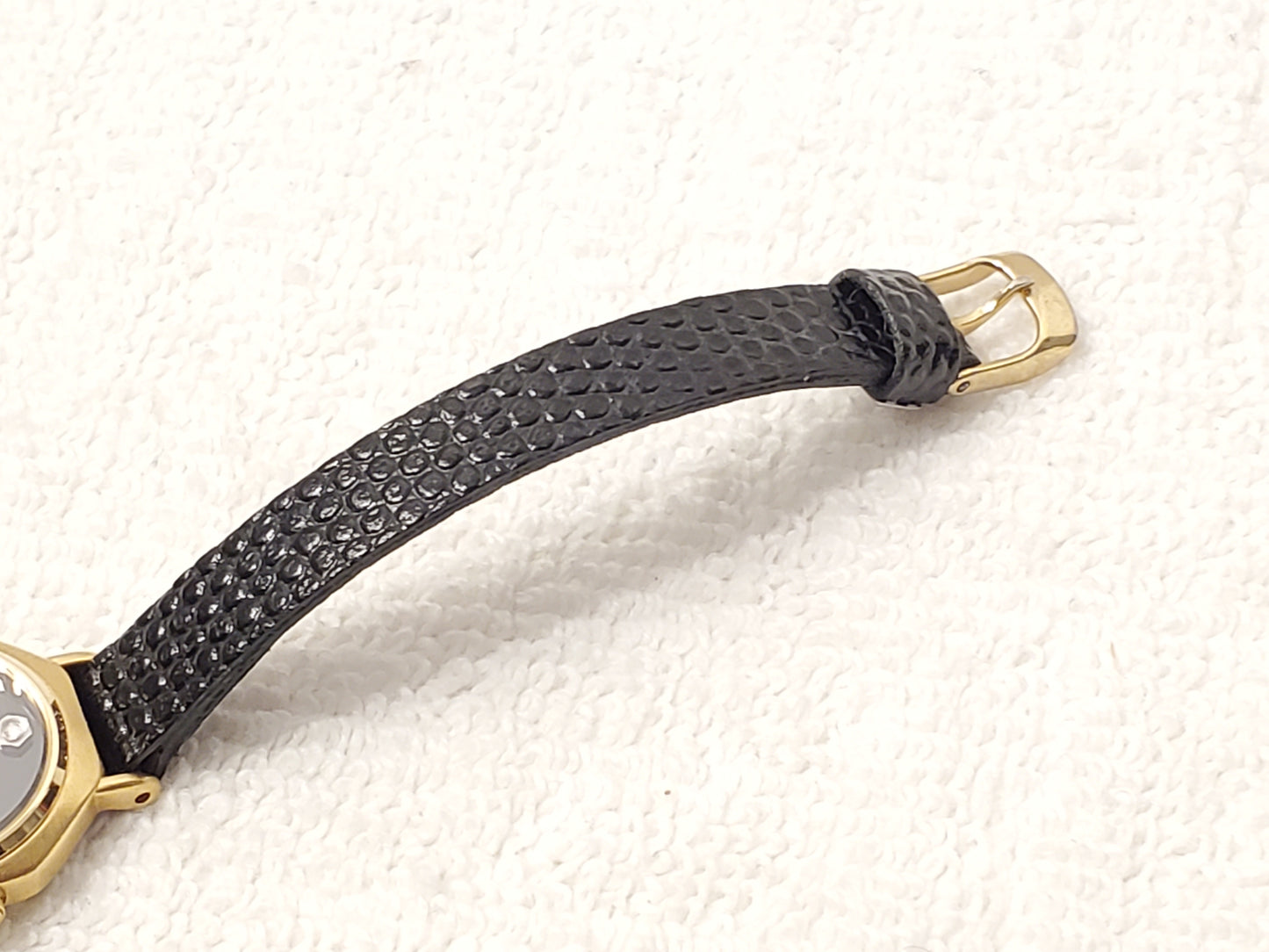 Vintage Citizen Women's Black Dial Diamond Watch Gold Tone Leather Band 2 Jewels
