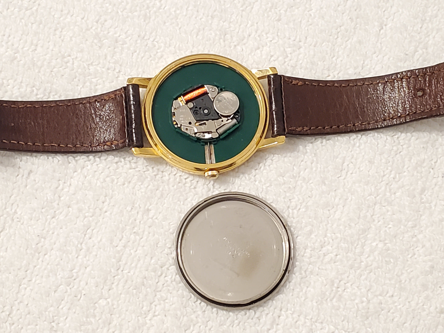 Vintage Seiko Men's Gold Tone Quartz Watch Brown Leather Strap 1 Jewel White Dial