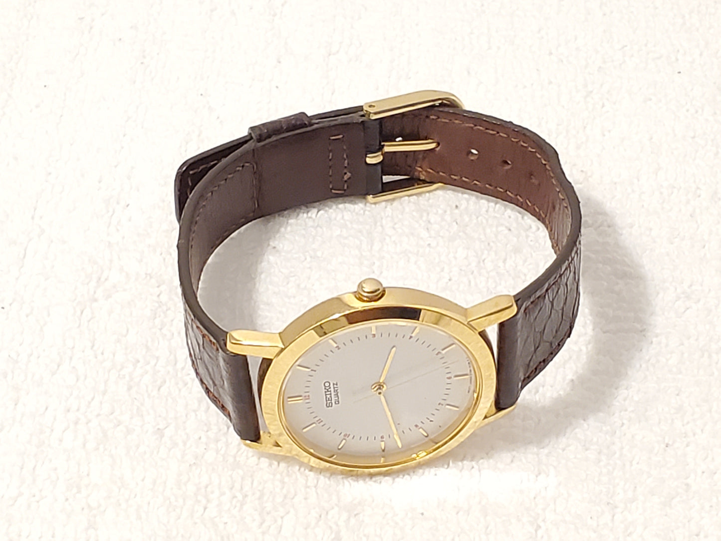 Vintage Seiko Men's Gold Tone Quartz Watch Brown Leather Strap 1 Jewel White Dial