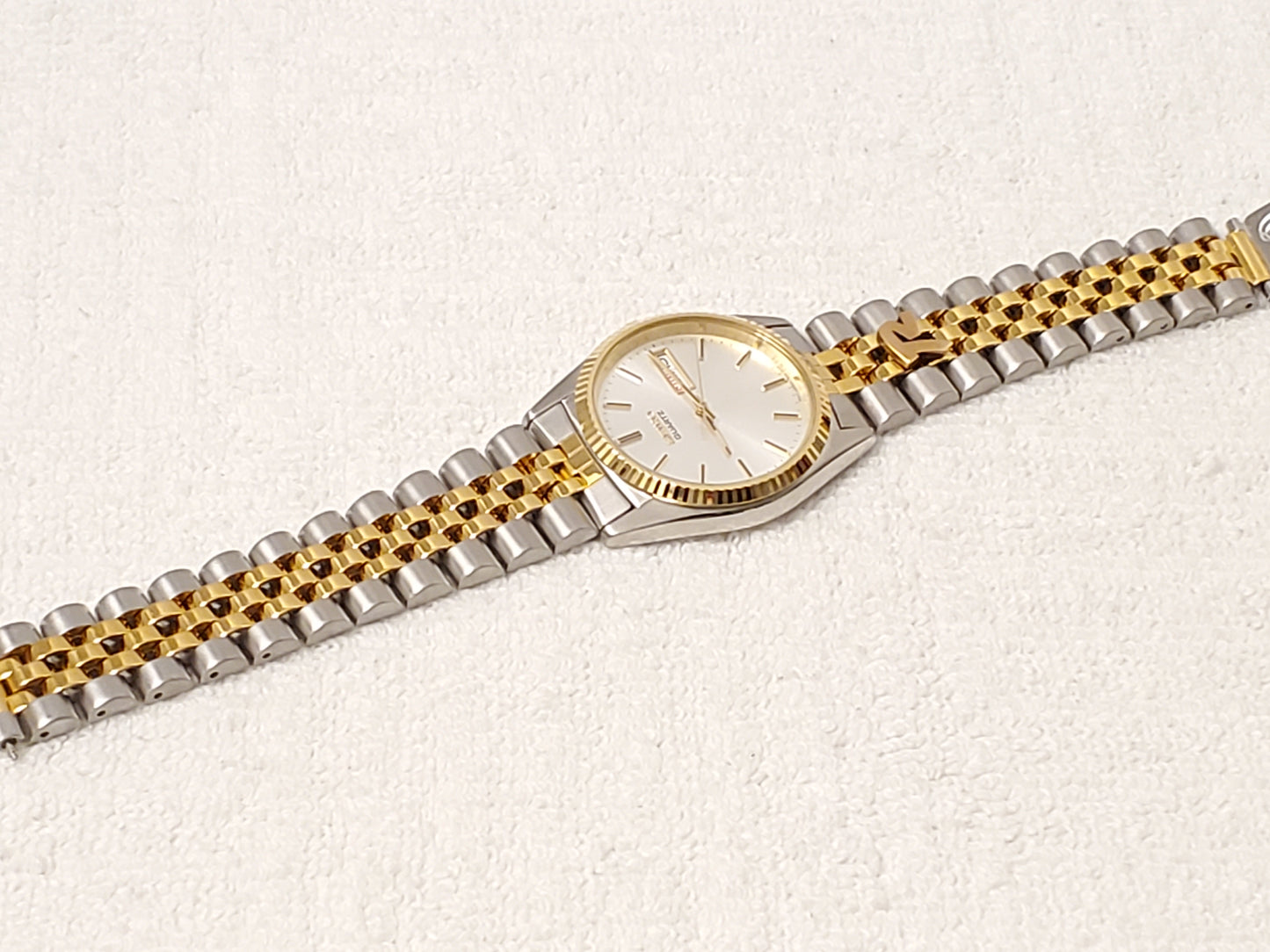 Vintage Seiko Mens Presidential Day Date Watch Gold Tone Stainless Steel 1 Jewel