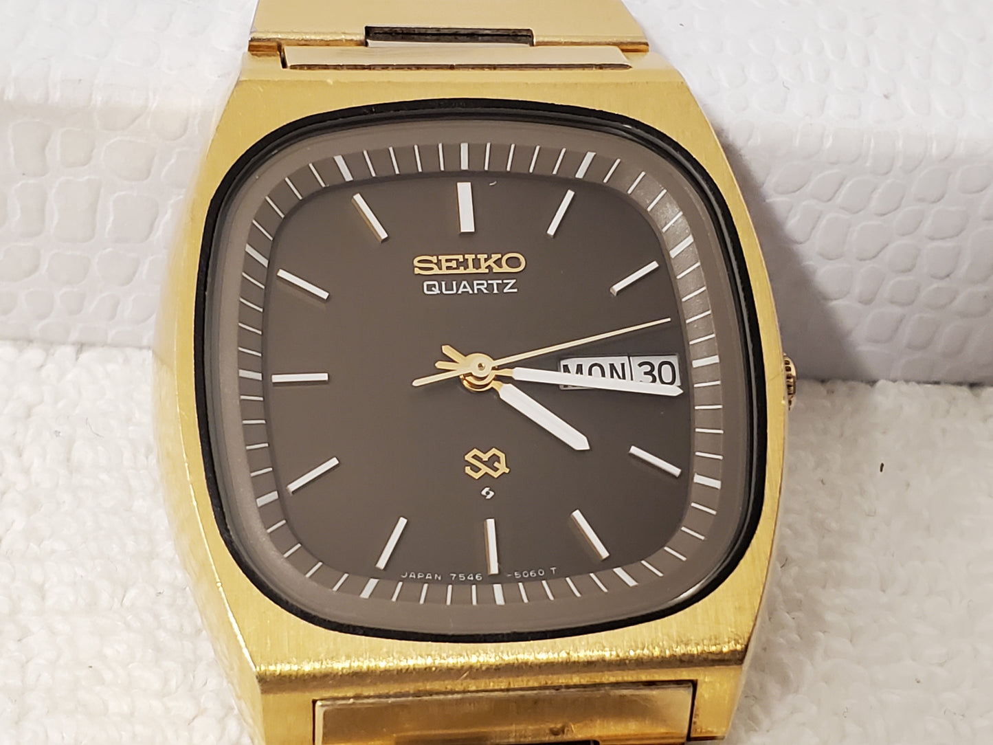 Vintage Seiko Men's Day Date Watch Brown Dial Stainless Steel 4 Jewels Gold Tone