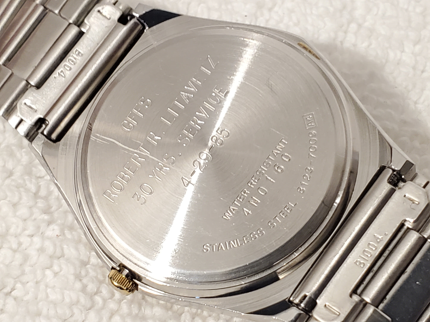Vintage Seiko SQ Men's Stainless Steel Silver Dial Watch Day Date Five Jewels