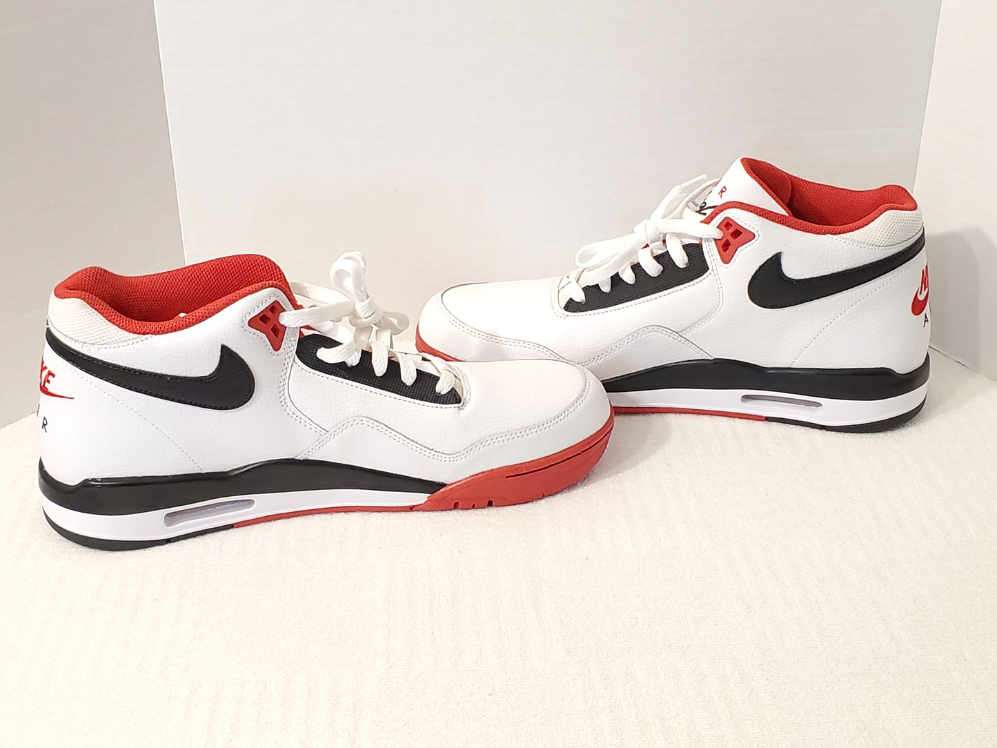 Nike Air Flight Legacy Men's Sneaker's Basketball Red White Black Size 13 New