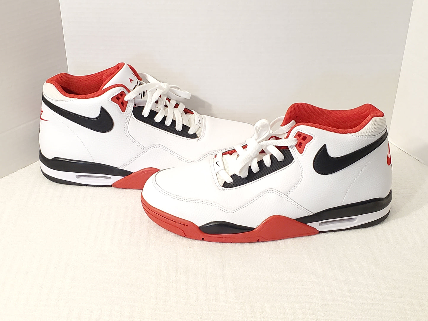 Nike Air Flight Legacy Men's Sneaker's Basketball Red White Black Size 13 New