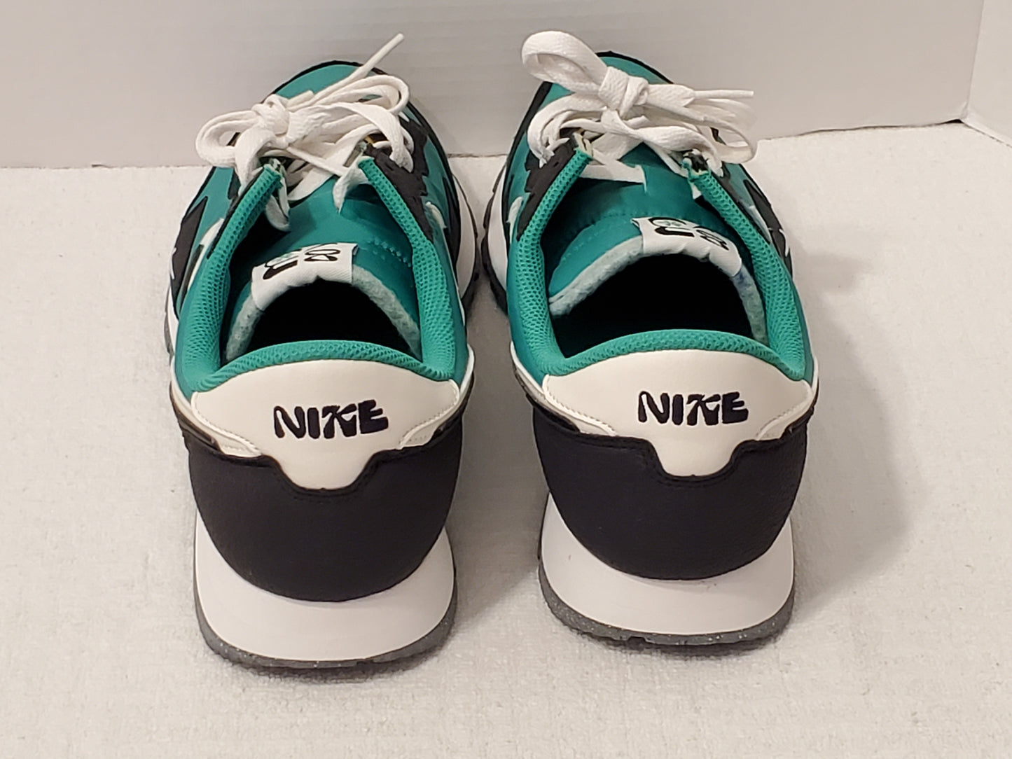 Nike Air Pegasus 83 Double Swoosh Stadium Green Men's Size 11.5 Sneakers Lace Up