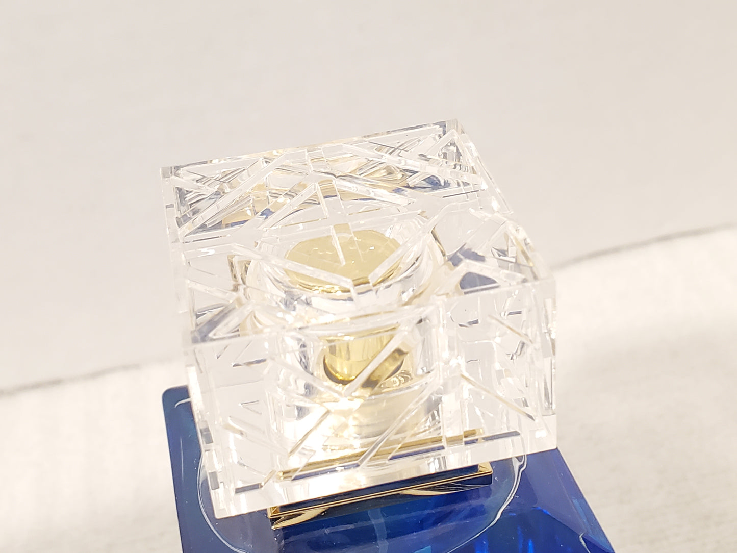 Tory Burch Bel Azure Women's Perfume 3.4 oz Bottle Eau De Parfum Spray with Box