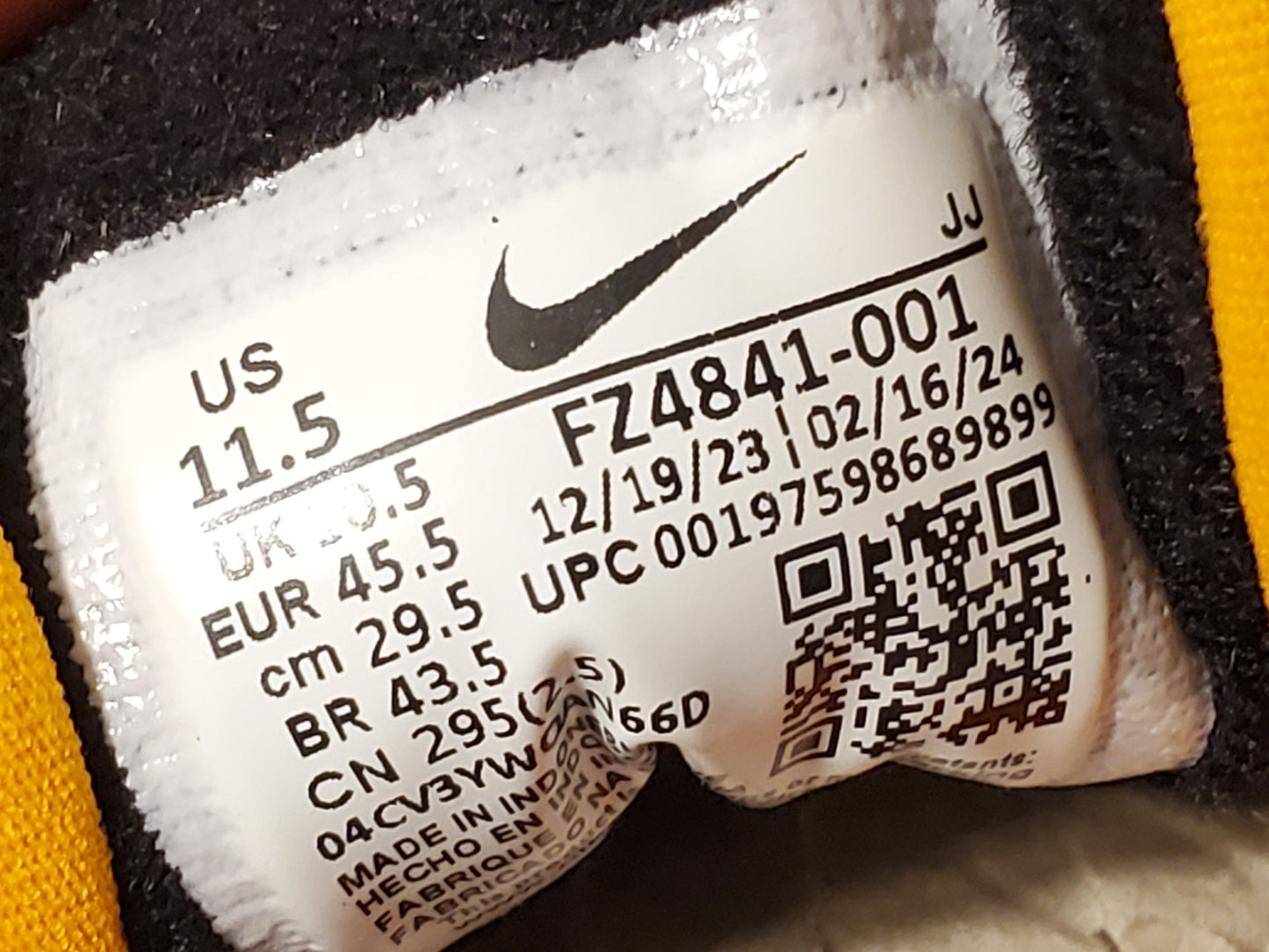 Nike Tennessee Air Max Solo Men's Sneaker FZ4841-001 Orange Black Gray White New