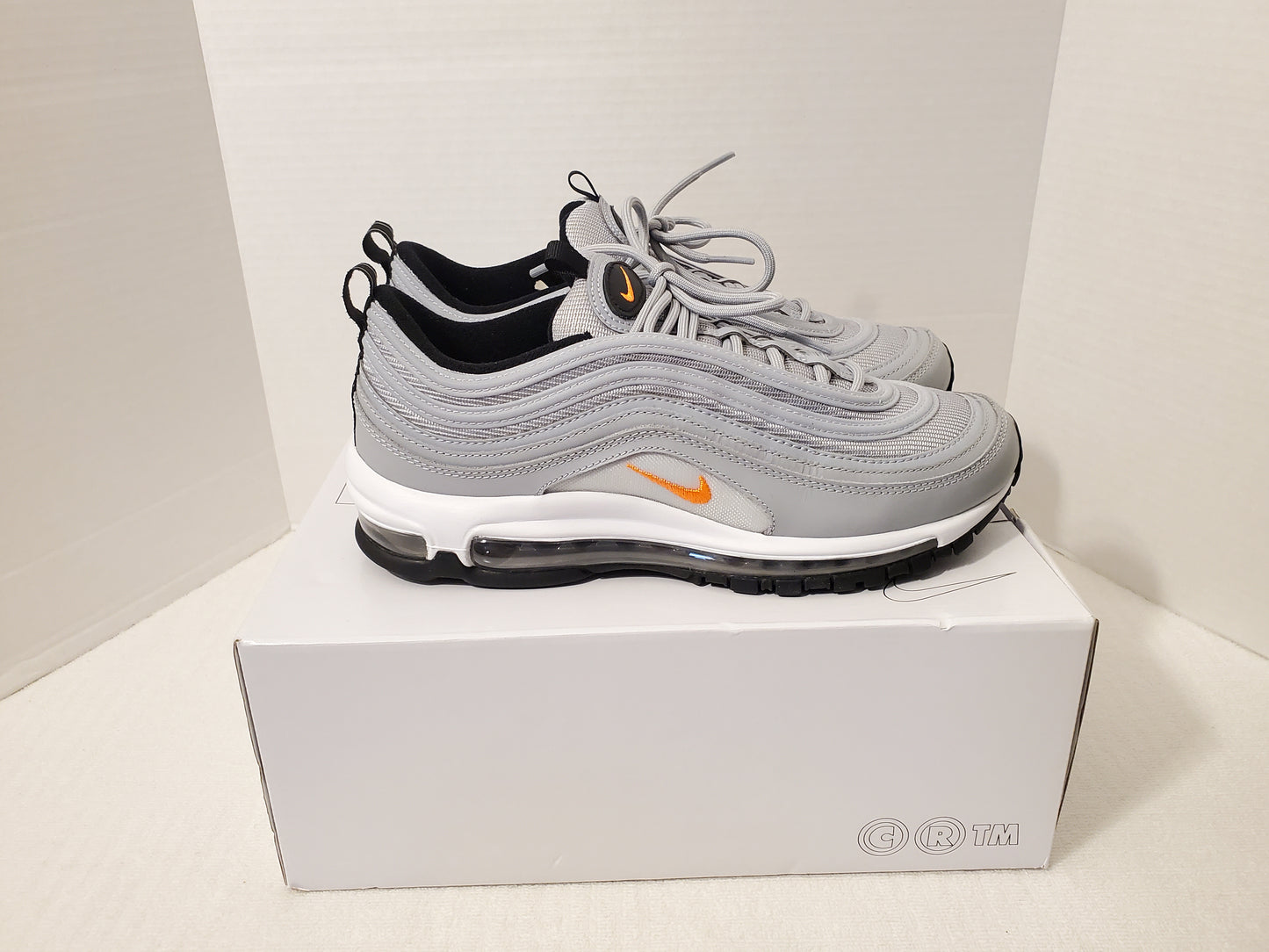 Nike Air Max 97 Men's Sneaker Gray Black White Orange Size 9.5 Lace Up Shoes New