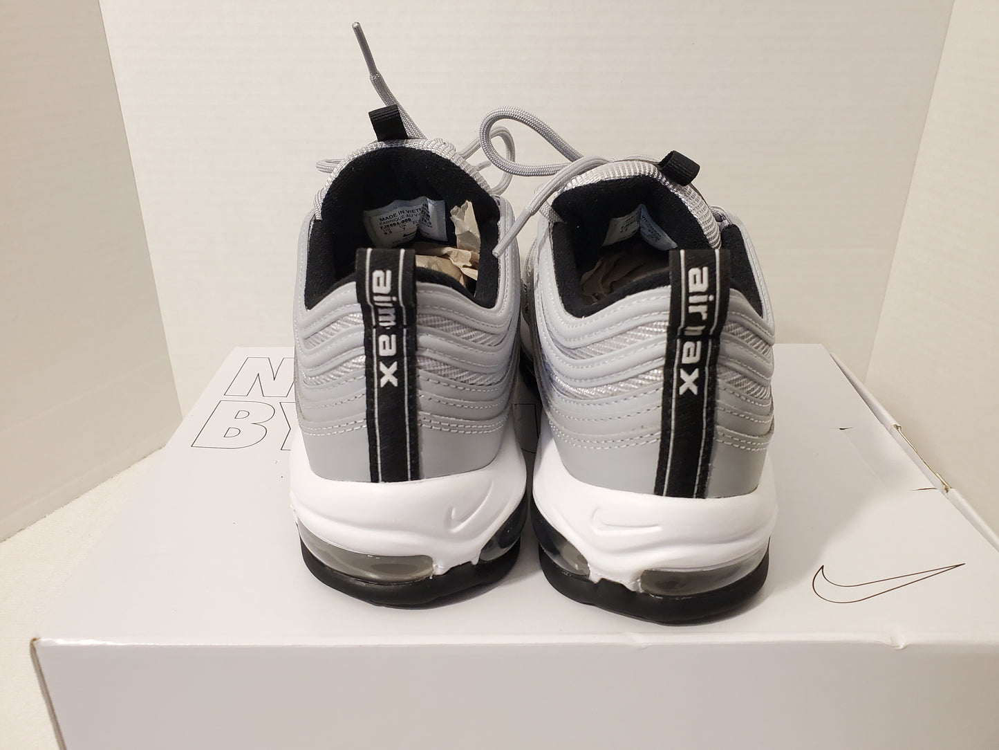 Nike Air Max 97 Men's Sneaker Gray Black White Orange Size 9.5 Lace Up Shoes New