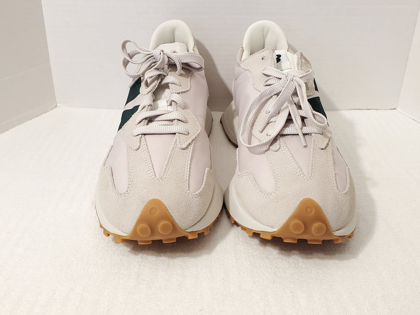 New Balance The Intelligent Choice 327 Men Sneakers Timberwolf Nightwatch Green