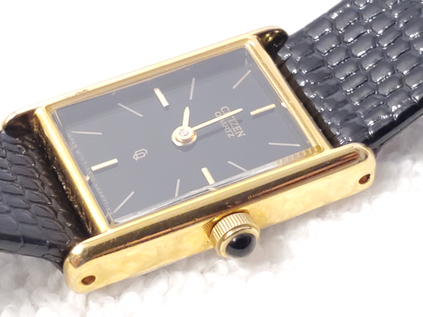 Vintage Citizen CQ Women Tank Quartz Watch 10K Gold 3 Diamonds Charm Black Dial