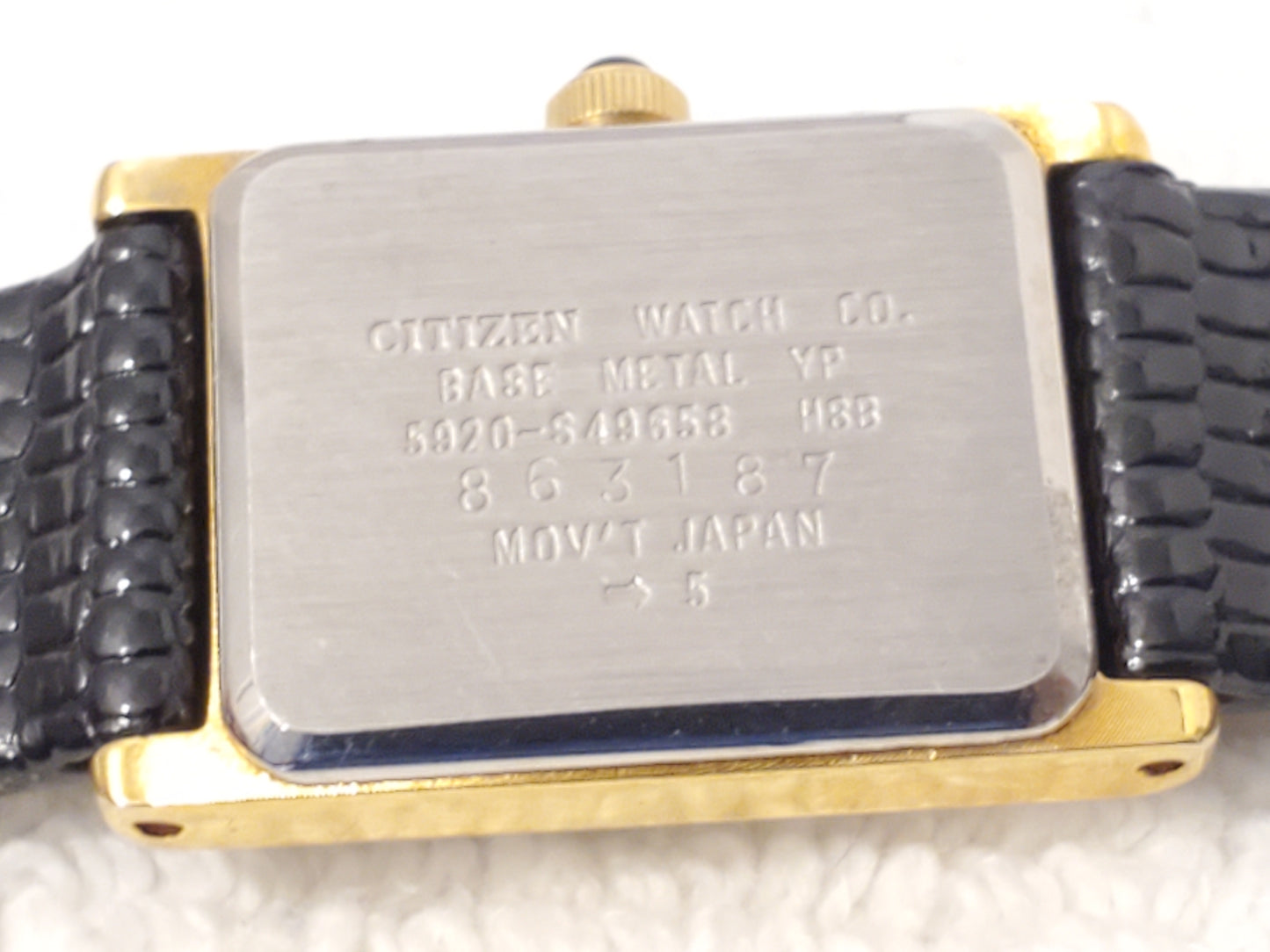 Vintage Citizen CQ Women Tank Quartz Watch 10K Gold 3 Diamonds Charm Black Dial