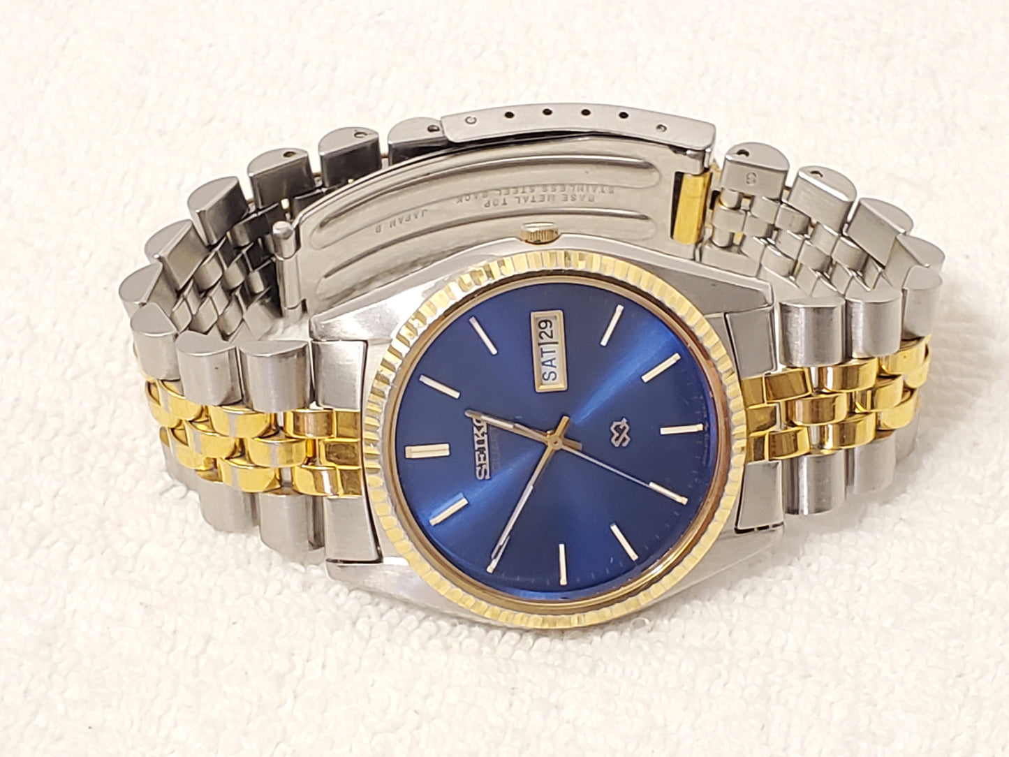 Vintage Seiko SQ Presidential Date Day Men's Gold Tone Watch One Jewel S Steel