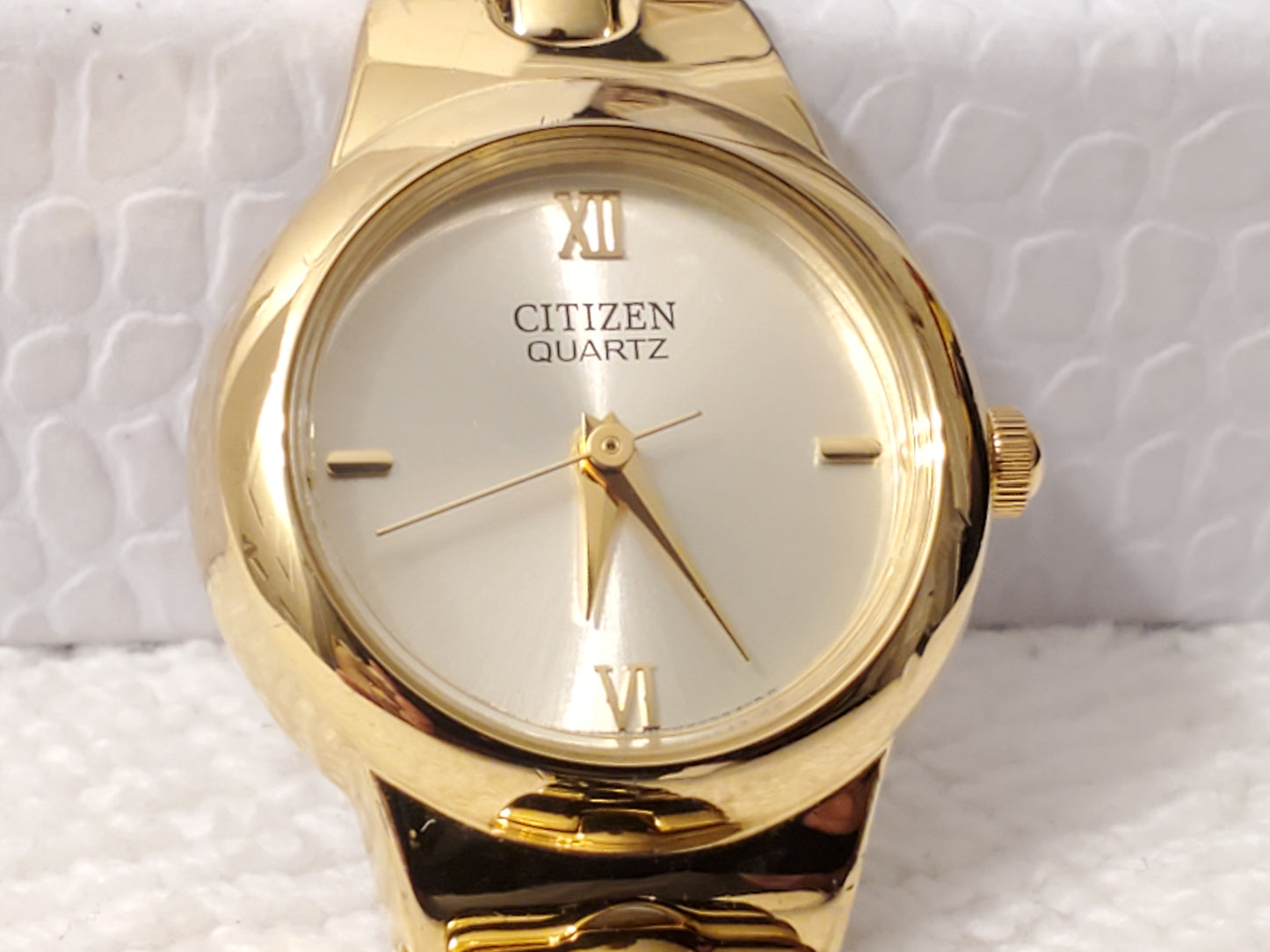 Vintage Citizen Women Gold Tone Stainless Steel Watch Silver Dial Roman Numeral