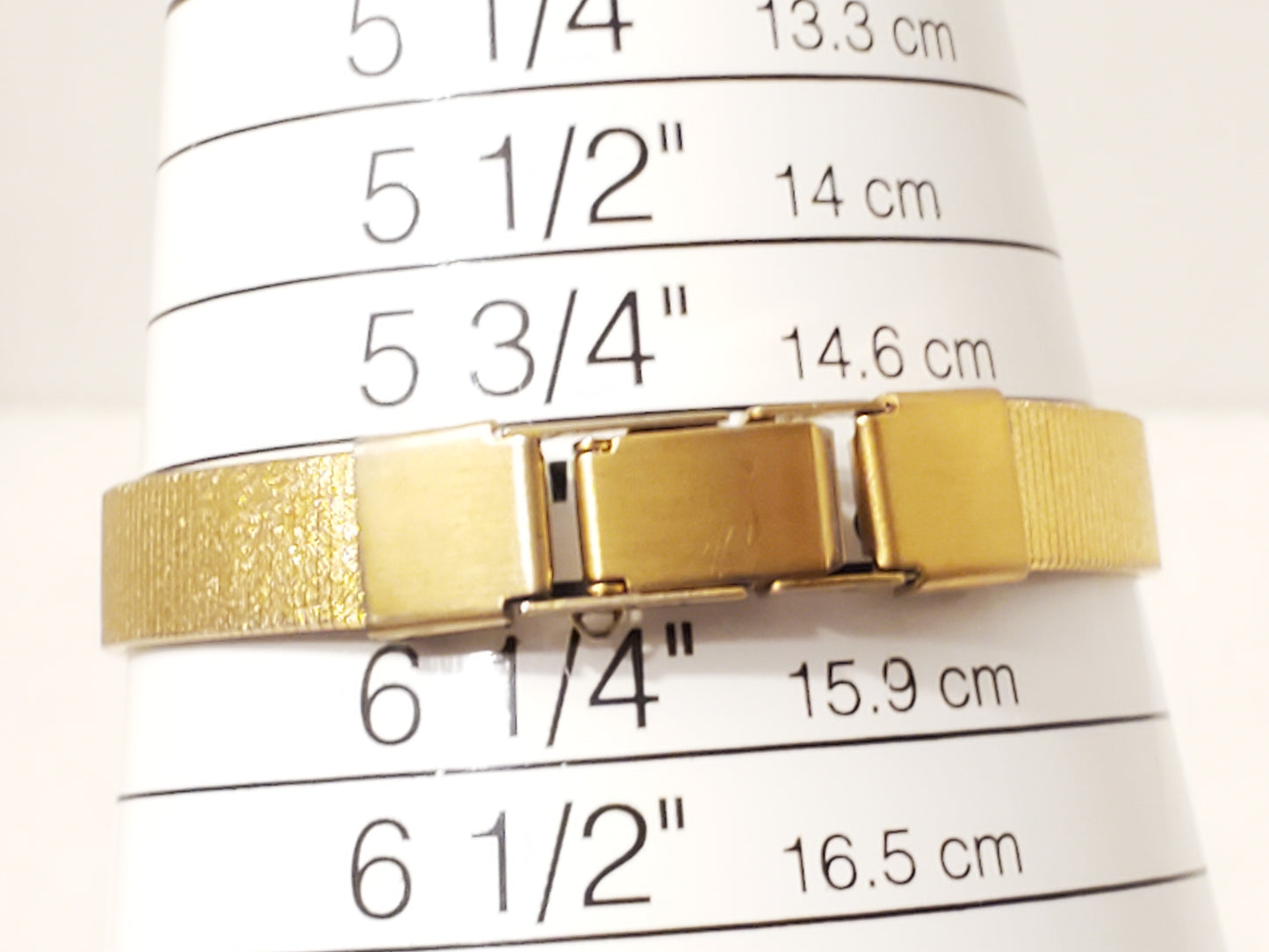 Vintage Seiko Womens Gold Tone Watch Black Dial Four Diamonds S Steel Base Metal