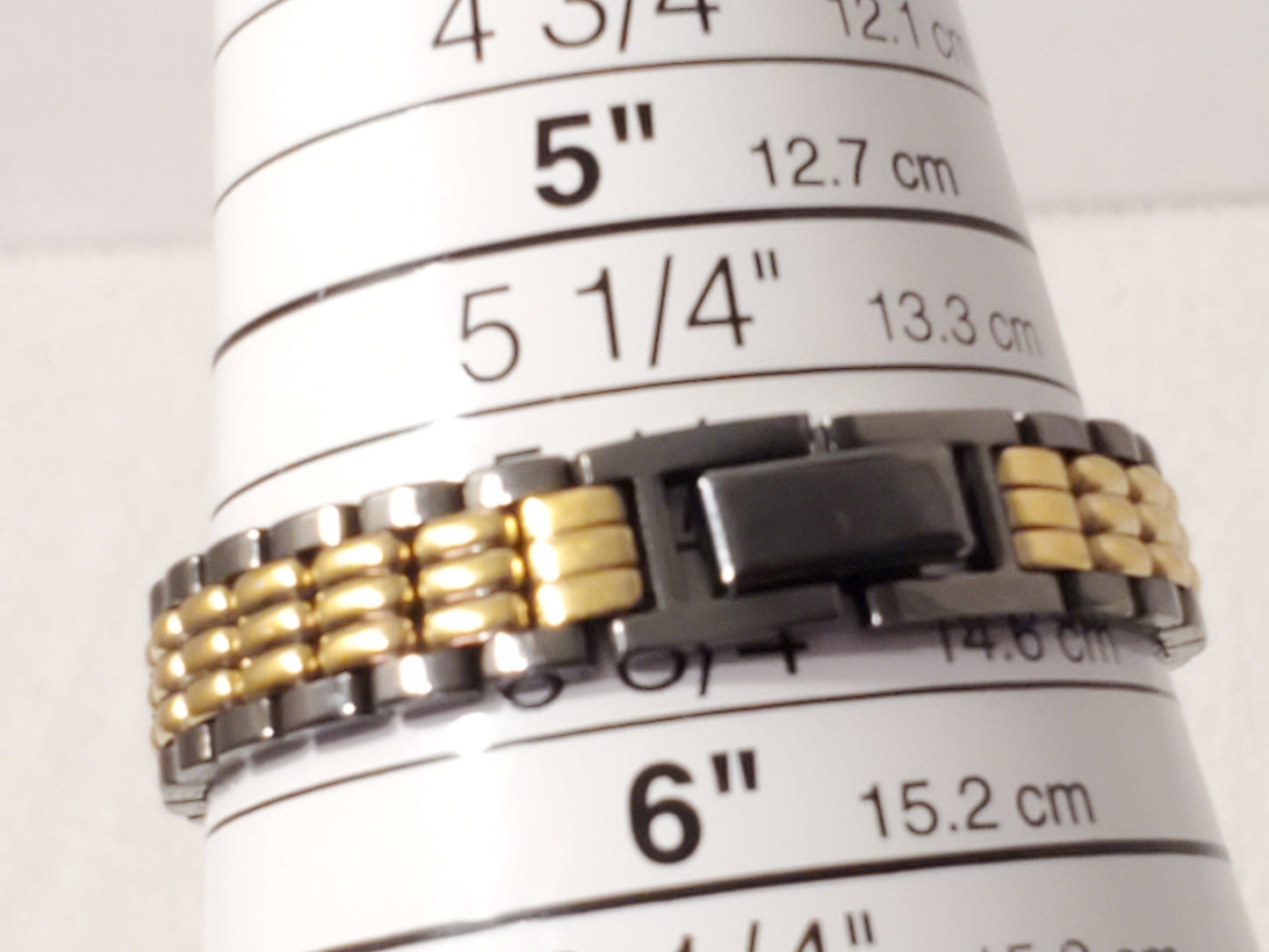 Vintage Seiko Women's Gold Tone Black Quartz Watch 1 Jewel Roman Numeral S Steel