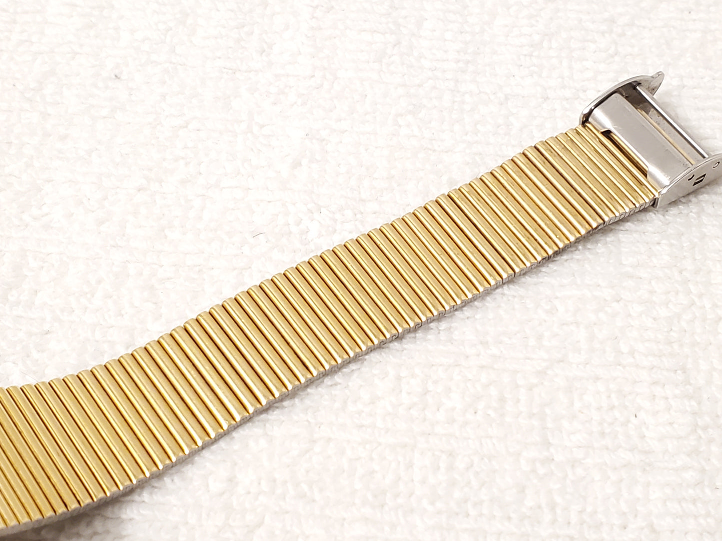Vintage Seiko Men's Alarm Chronograph Analog Digital Gold Tone Watch Day Date