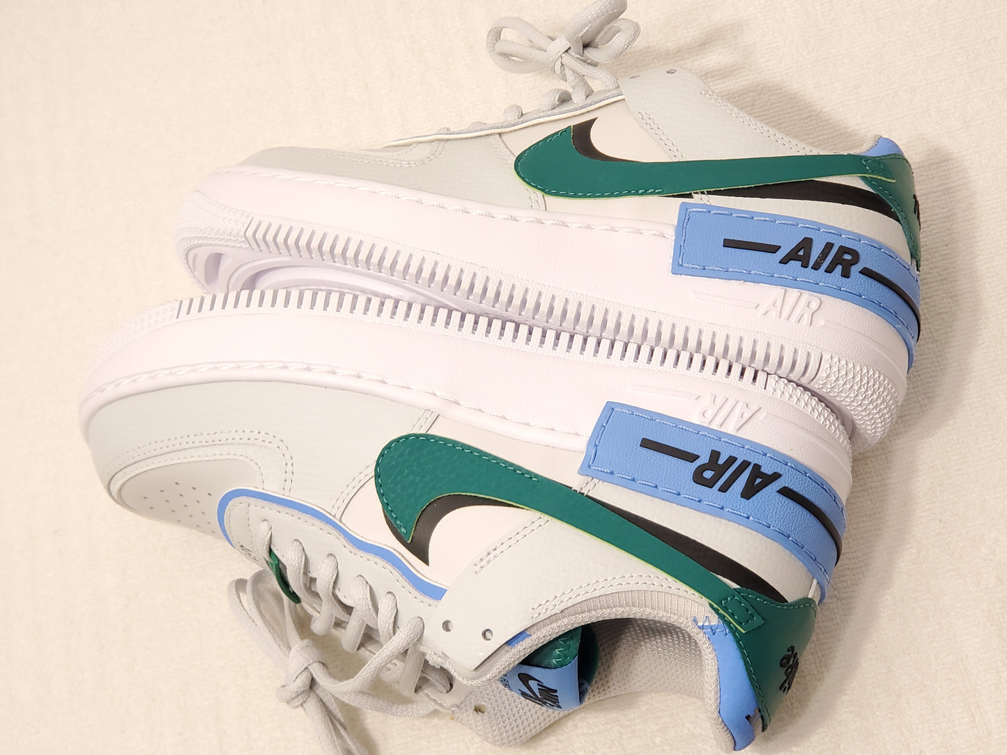 Nike Air Force 1 Shadow Women's Size 6 Lace Up Low Top Sneaker Green Blue White