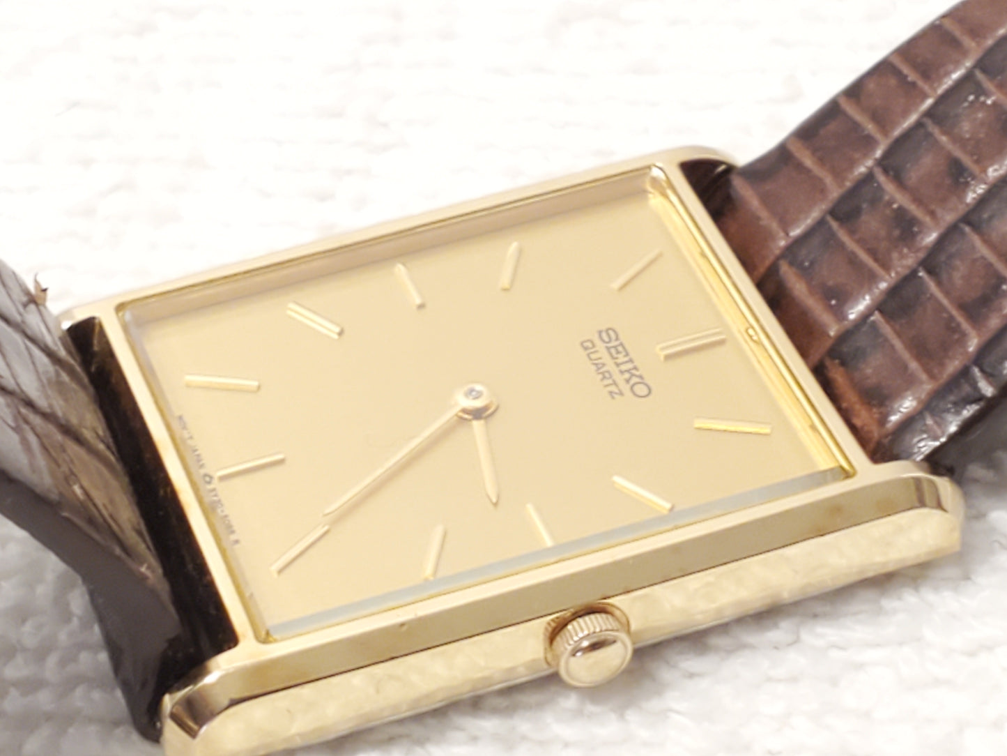 Vintage Seiko Men's Tank Watch Gold Tone One Jewel Brown Leather Strap S Steel