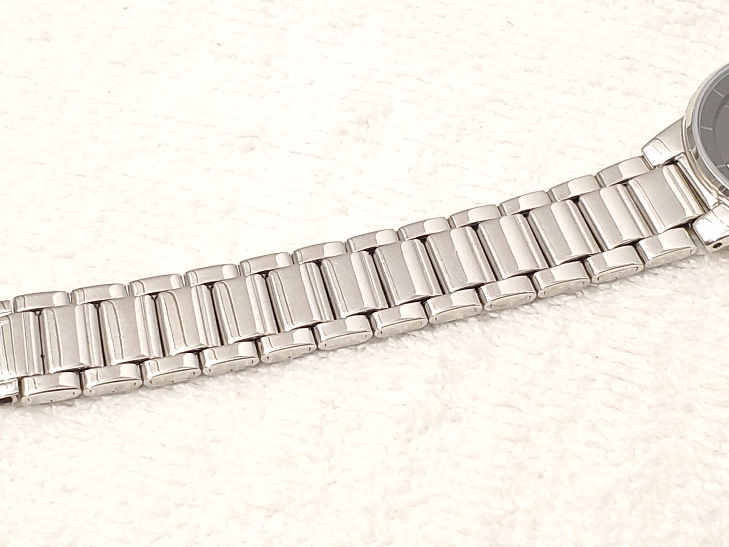 Vintage Citizen Women's Black Dial Date Watch Stainless Steel WR 50 Meters